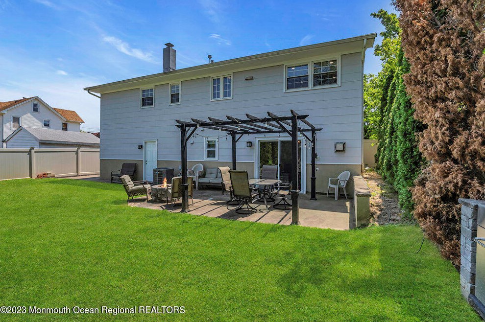 20 Monroe St, Keyport NJ  07735-1461 exterior