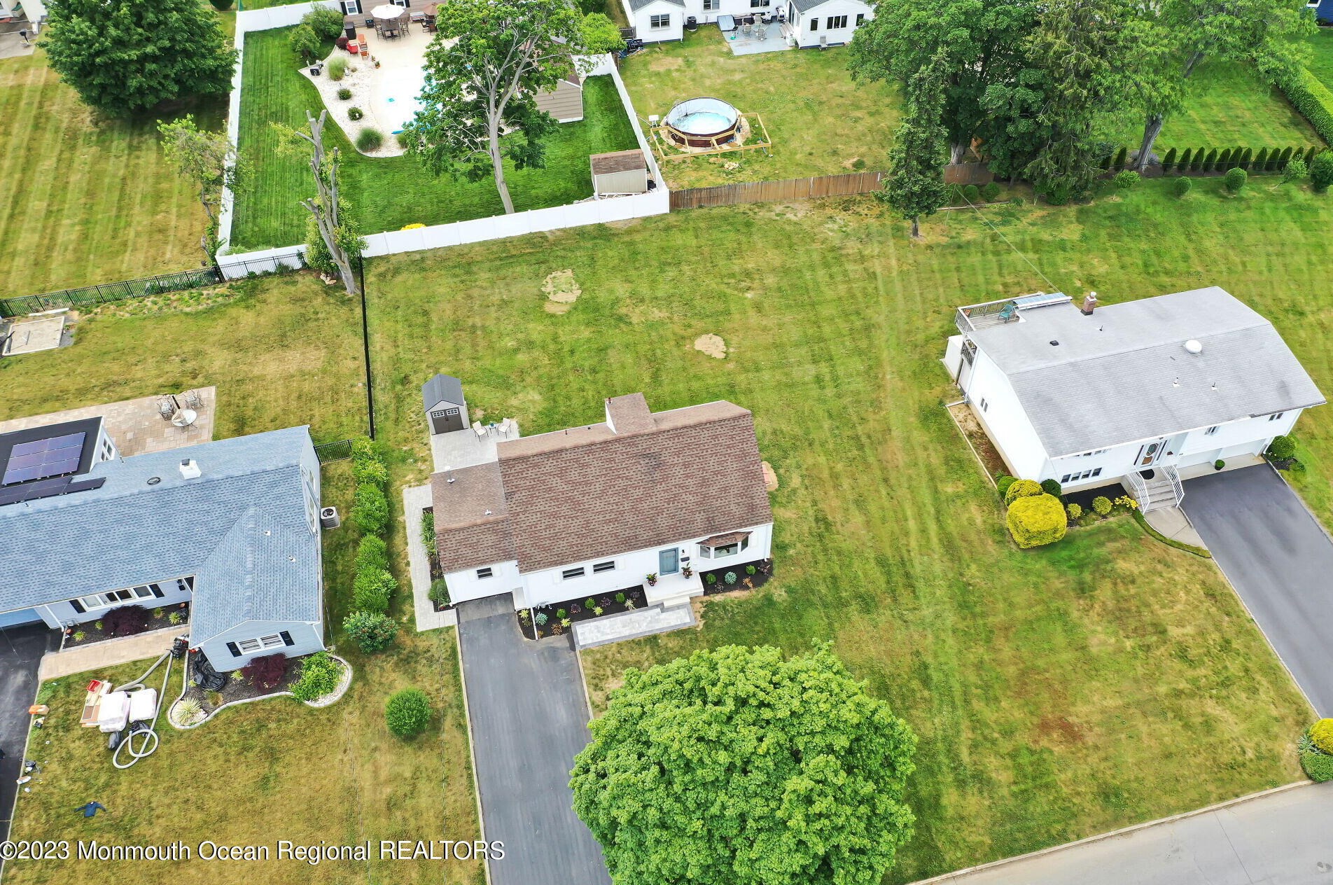 31 Poplar Ave, West Long Branch, NJ 07764