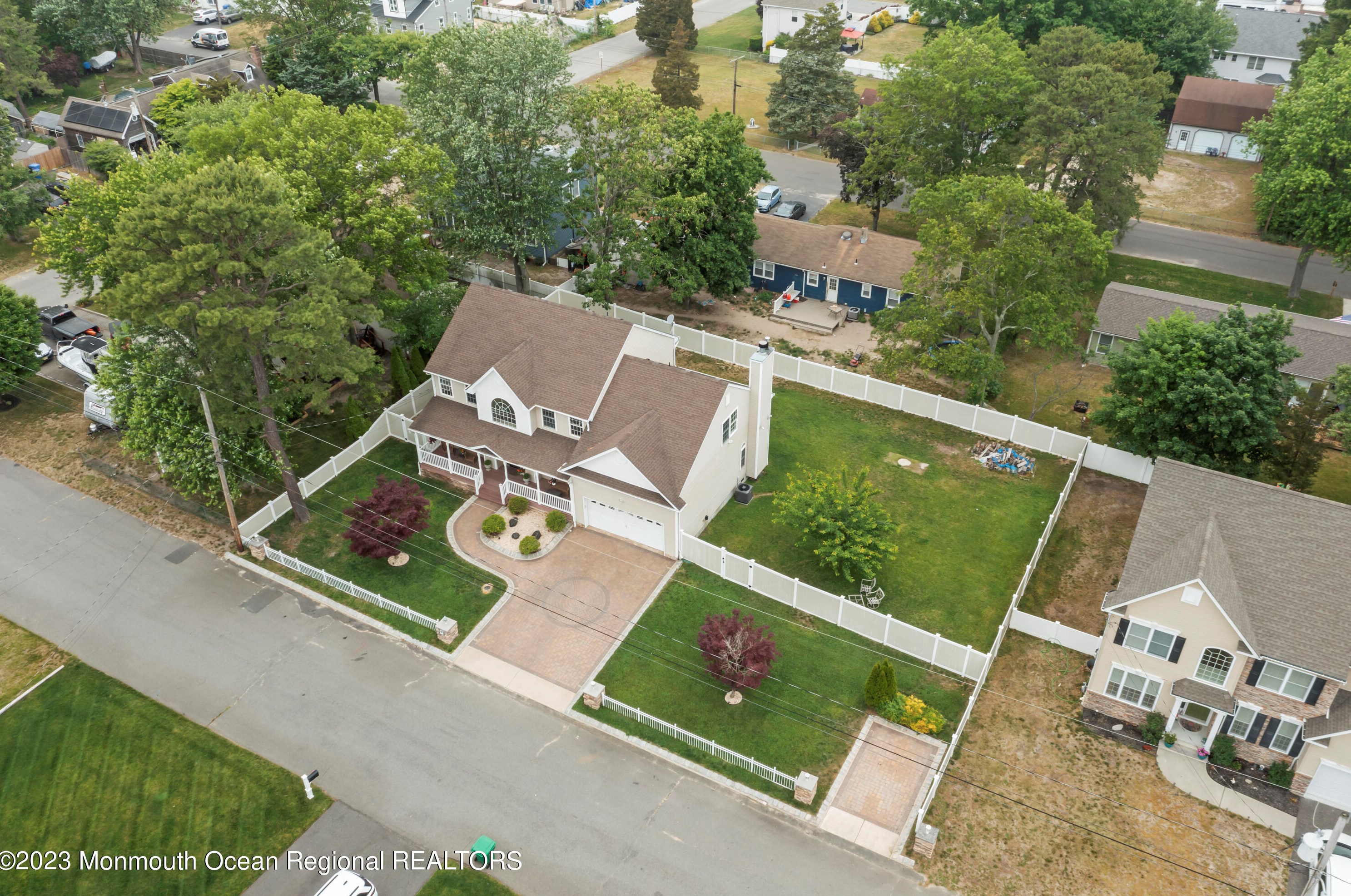 1409 Birmingham Ave, Toms River NJ 08757-1440 exterior