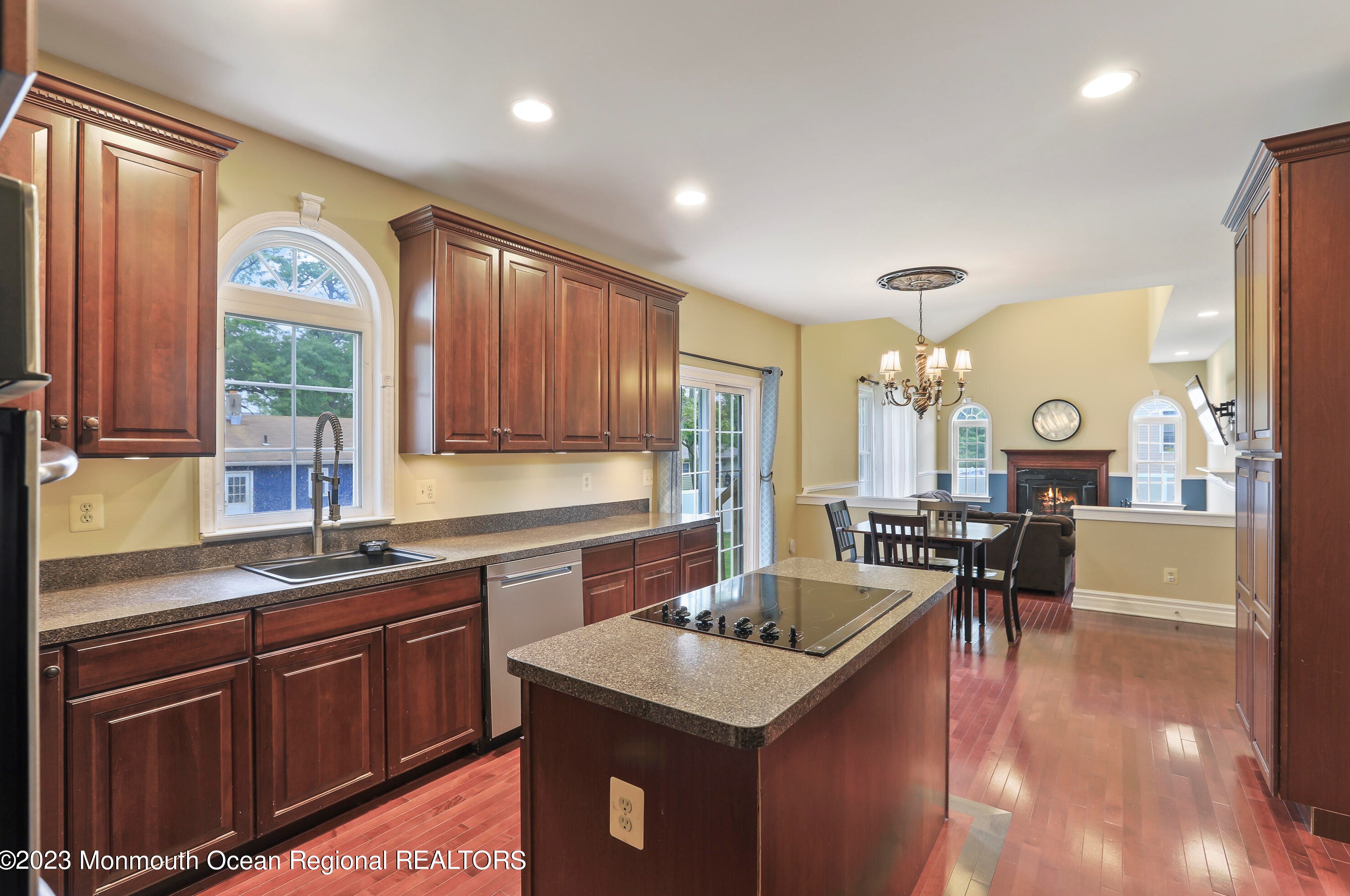 1409 Birmingham Ave, Toms River NJ 08757-1440 exterior