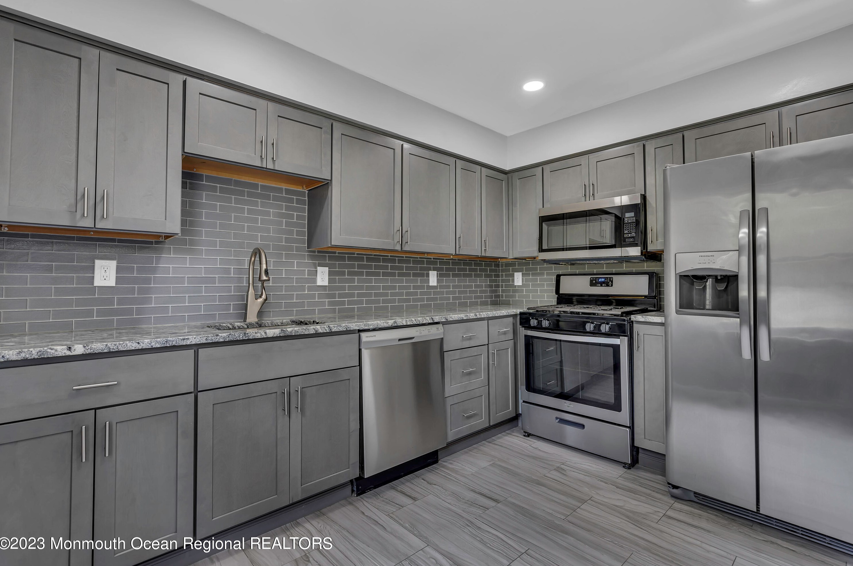 107 Lavenham Ct, Toms River NJ  08755-3242 exterior