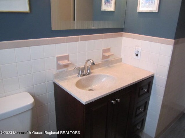 79 Sheepshead Dr, Toms River NJ  08757-5821 exterior