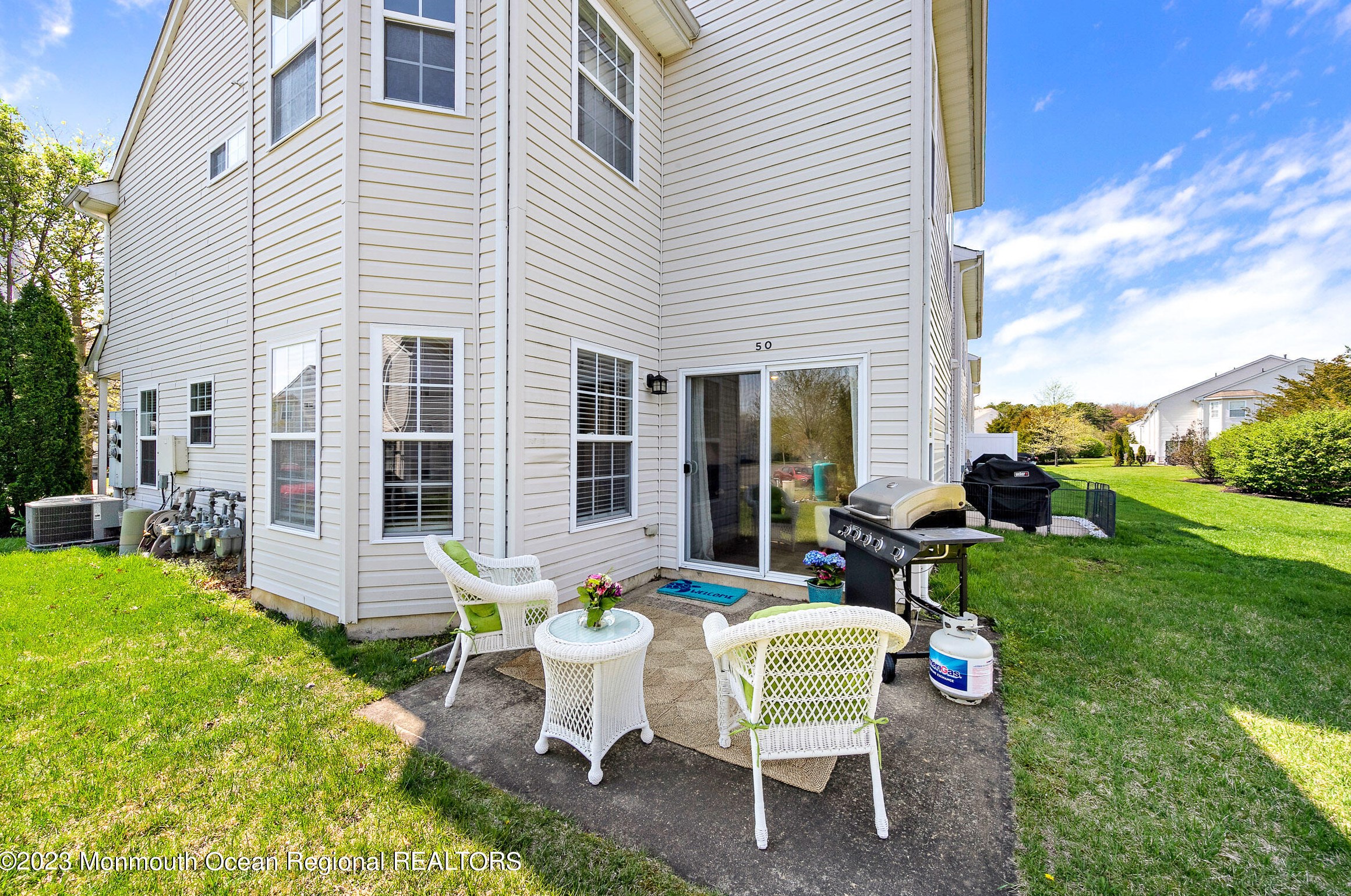 50 Hawthorne Dr, Wall Township NJ  07753-7585 exterior