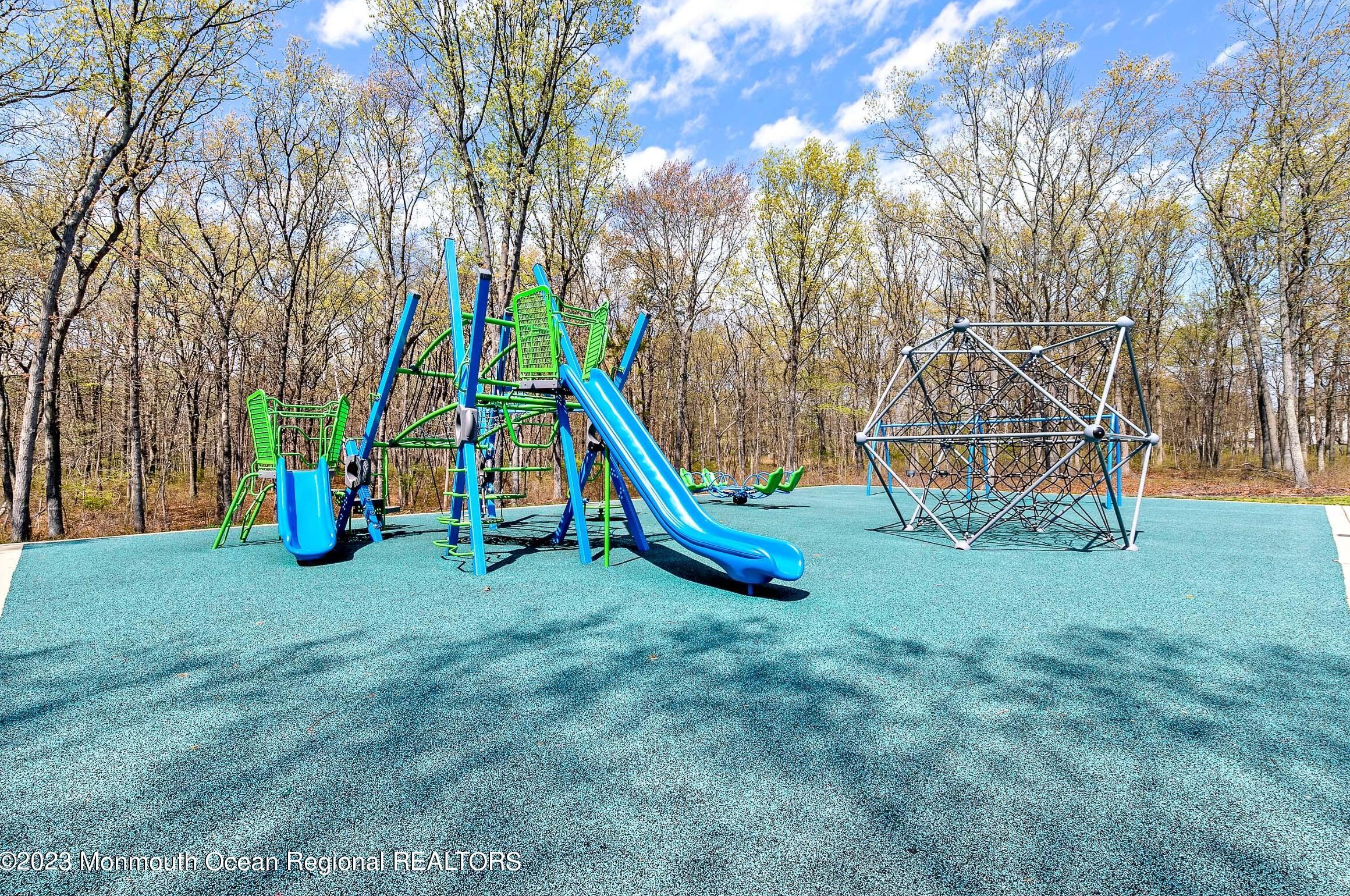 50 Hawthorne Dr, Wall Township NJ  07753-7585 exterior