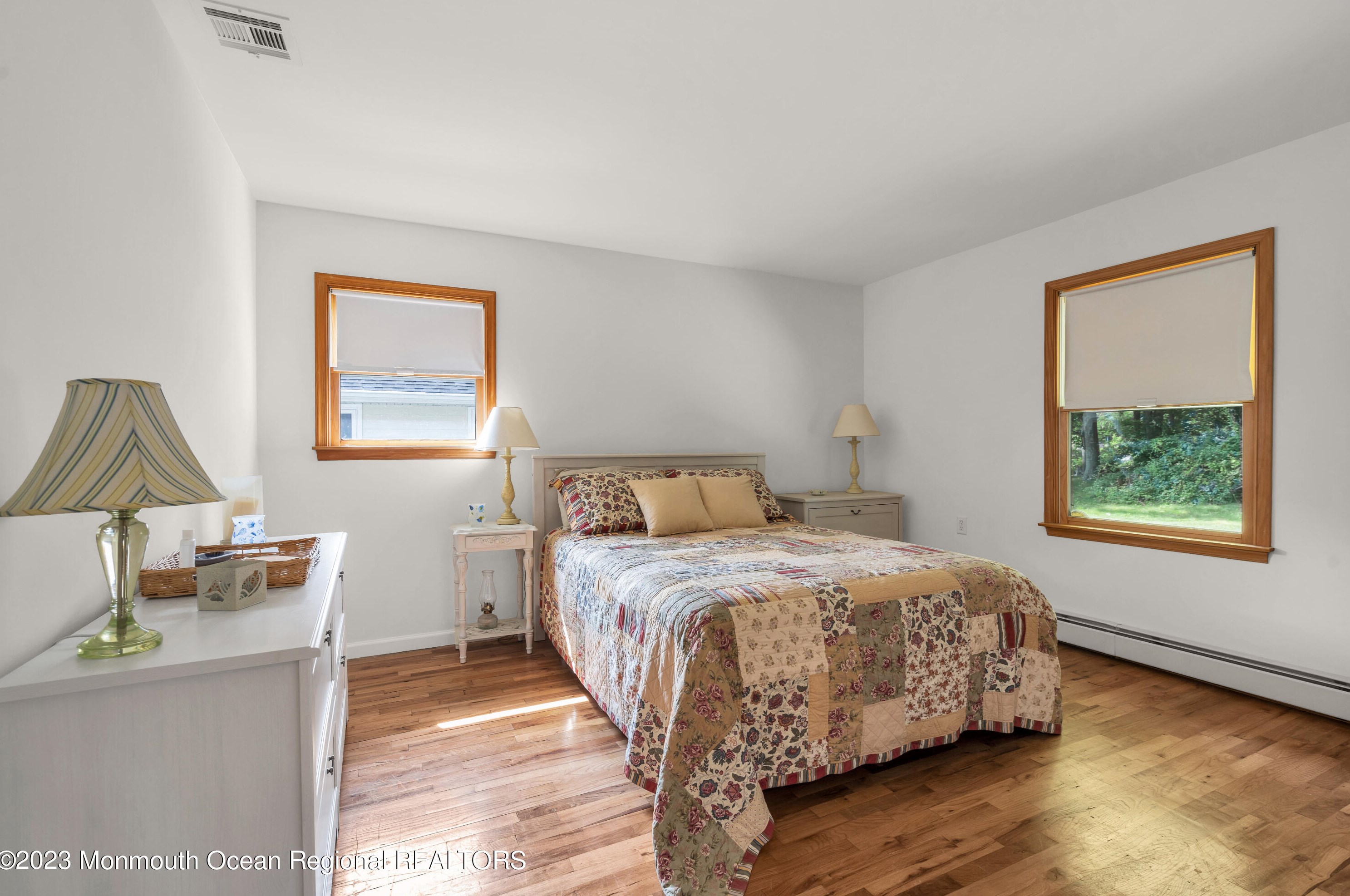 1761 Mt Idenburg Ln, Toms River NJ 08753-1421 exterior