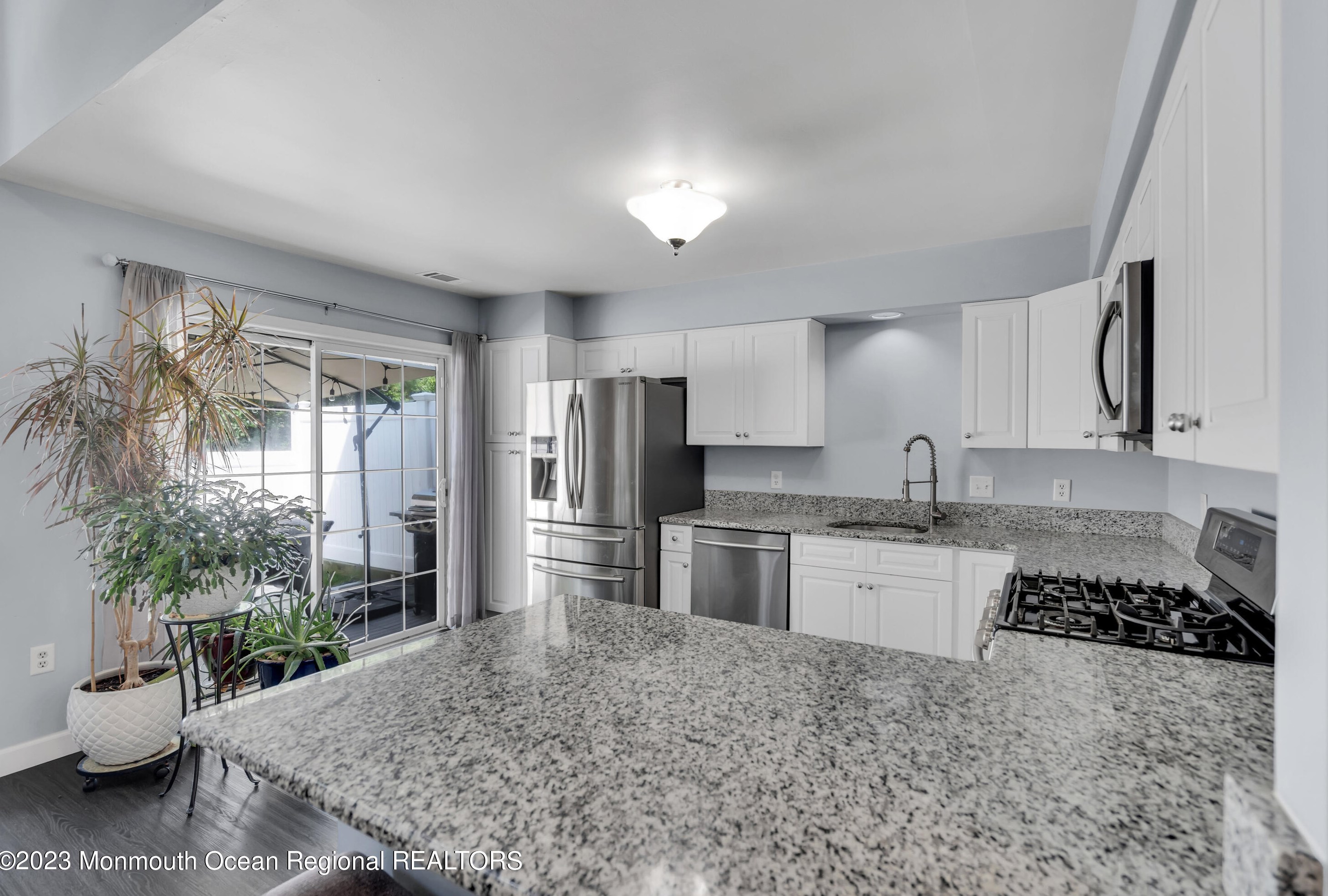 1204 King George Ln, Toms River NJ 08753-3366 exterior