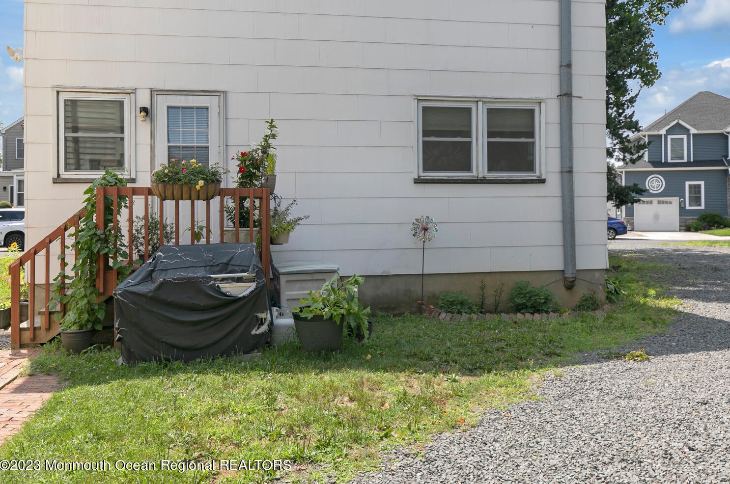 85 Fulton St, Keyport NJ  07735-1907 exterior