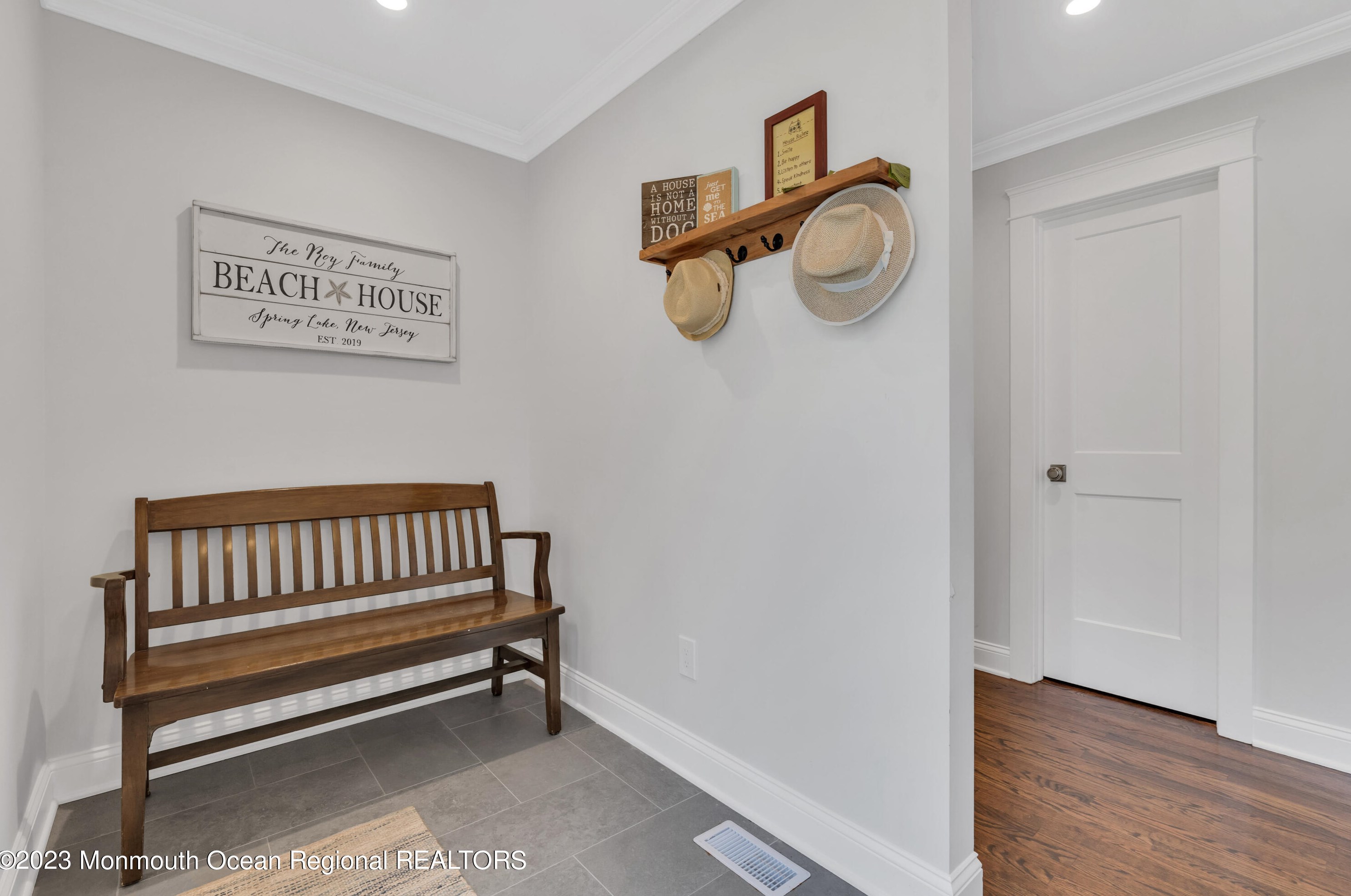 12 Atlantic Ave, Wall Township NJ 08736-1202 exterior