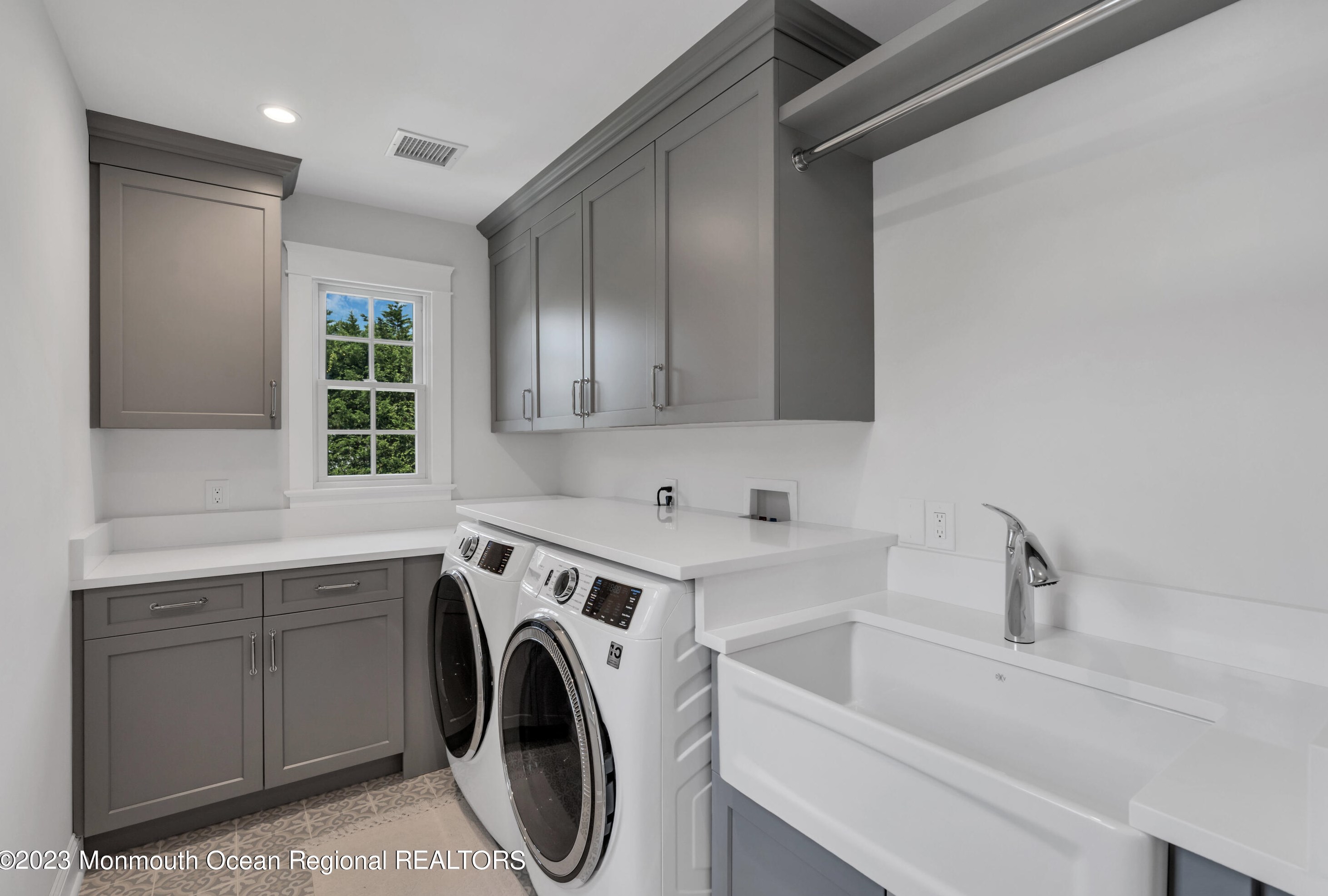 12 Atlantic Ave, Wall Township NJ 08736-1202 exterior