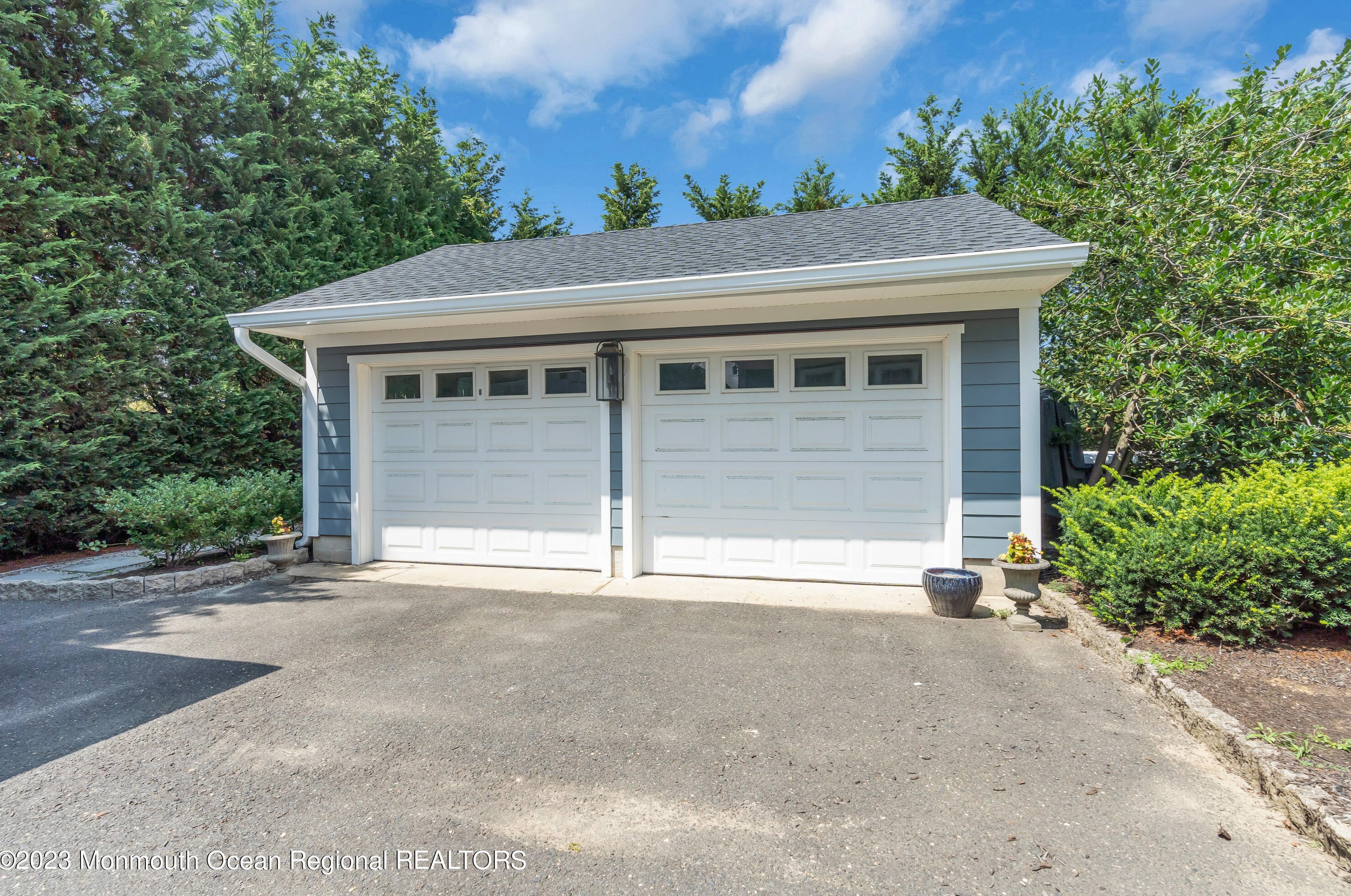 12 Atlantic Ave, Wall Township NJ 08736-1202 exterior