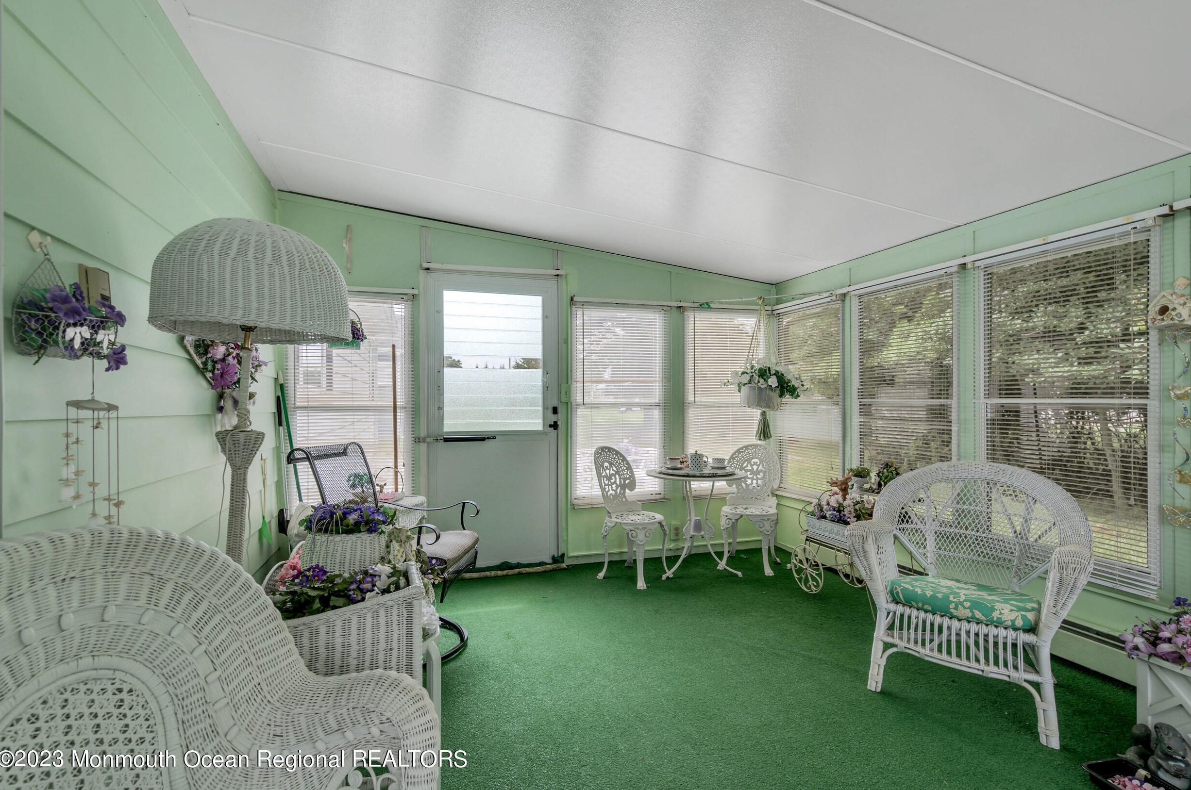 32 Exitir St, Toms River NJ 08757-5922 exterior