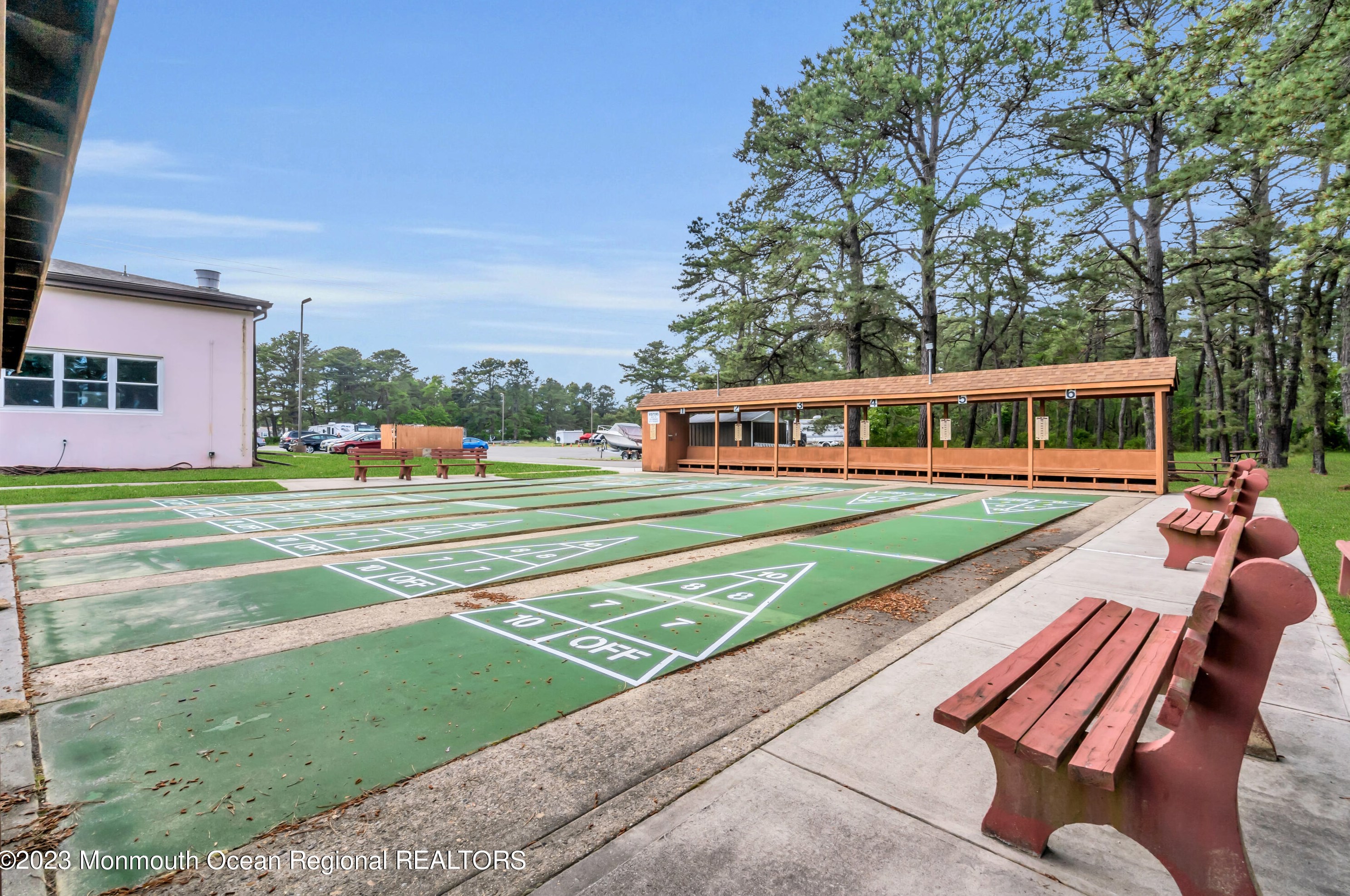 32 Exitir St, Toms River NJ 08757-5922 exterior