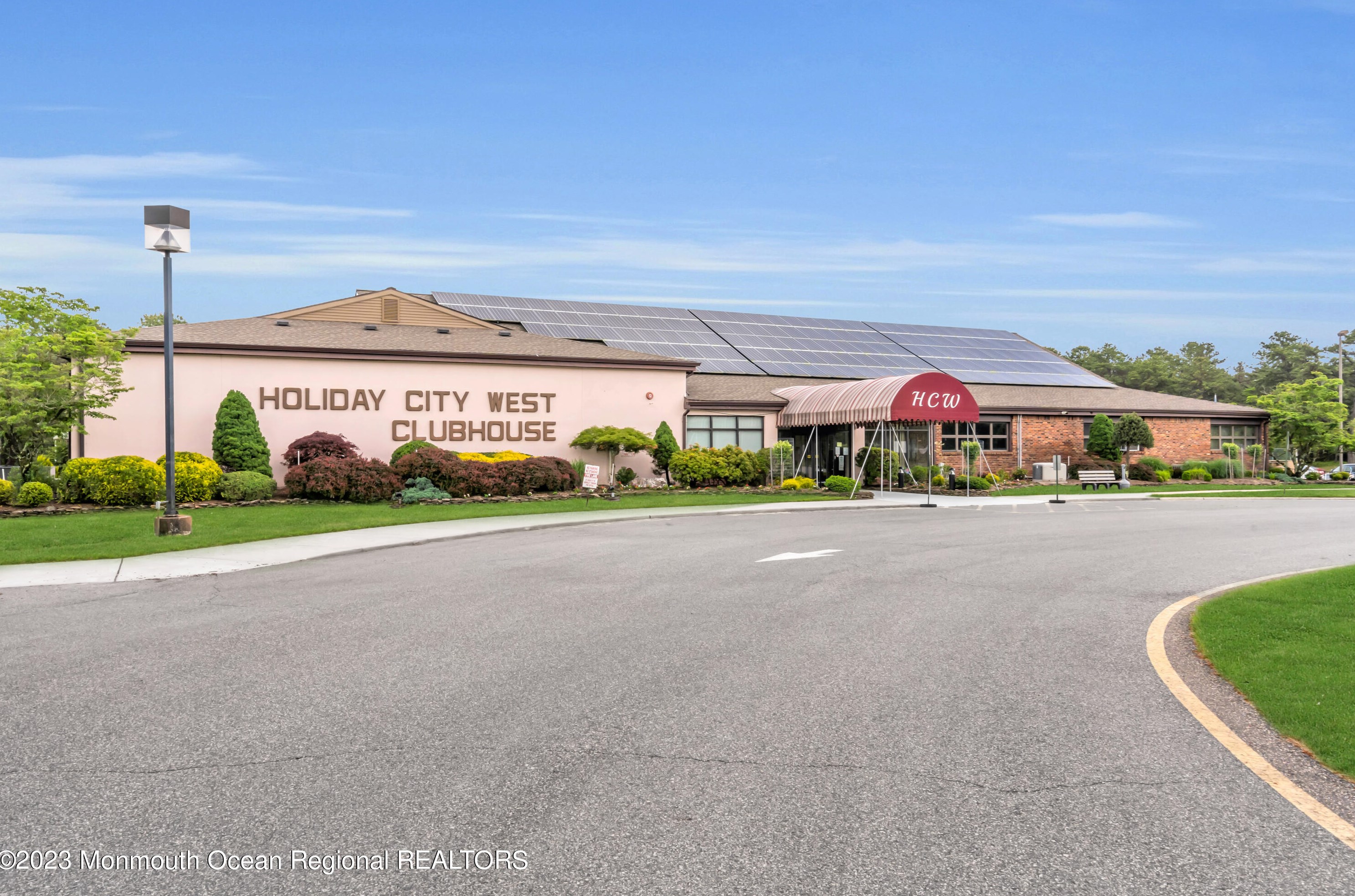 32 Exitir St, Toms River NJ 08757-5922 exterior