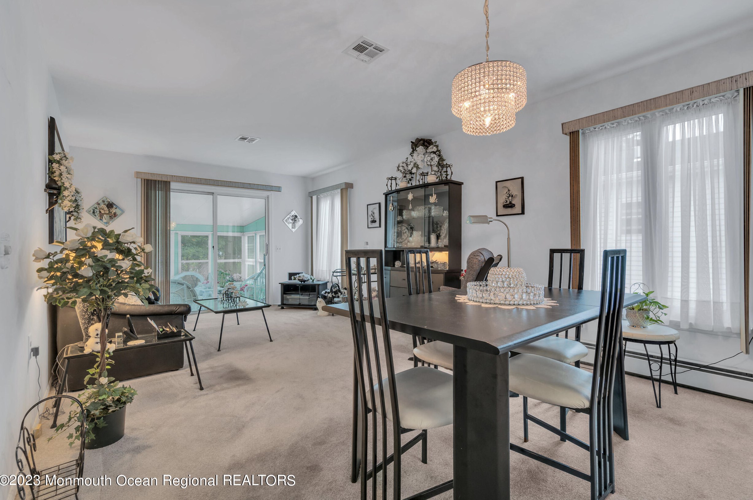 32 Exitir St, Toms River NJ 08757-5922 exterior