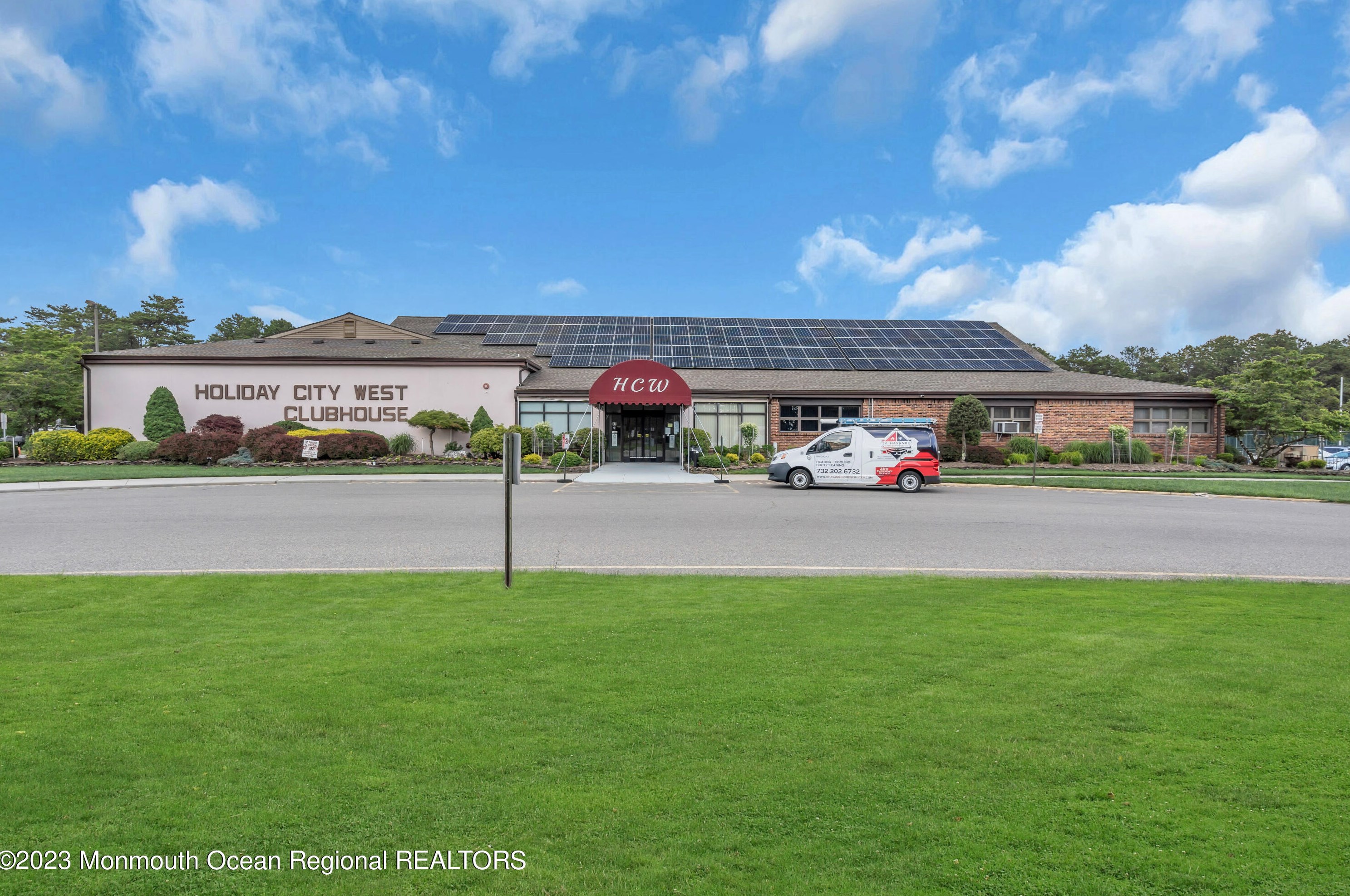 32 Exitir St, Toms River NJ 08757-5922 exterior