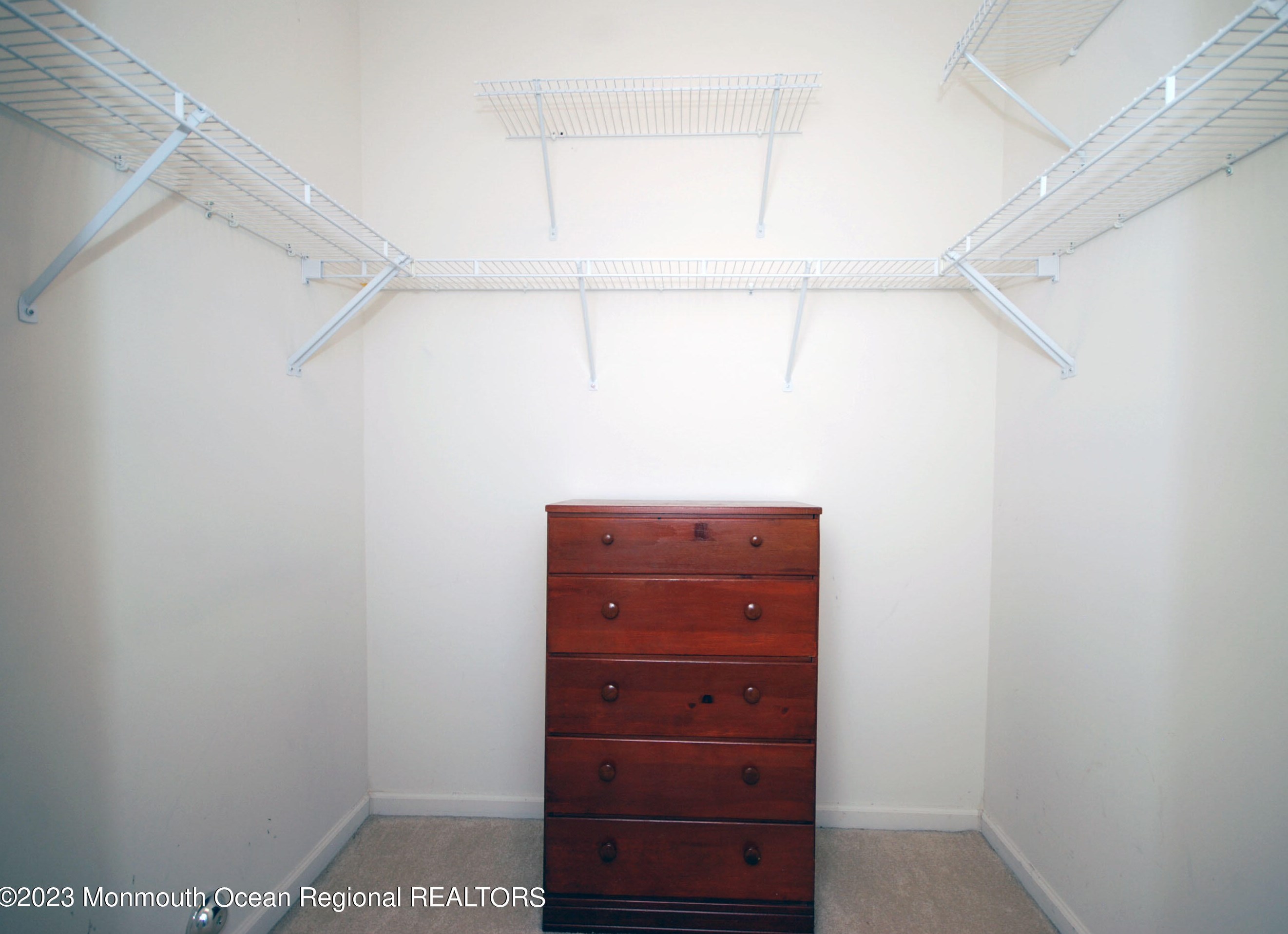 27 Plantation Way, Upper Freehold NJ 08501-1870 exterior