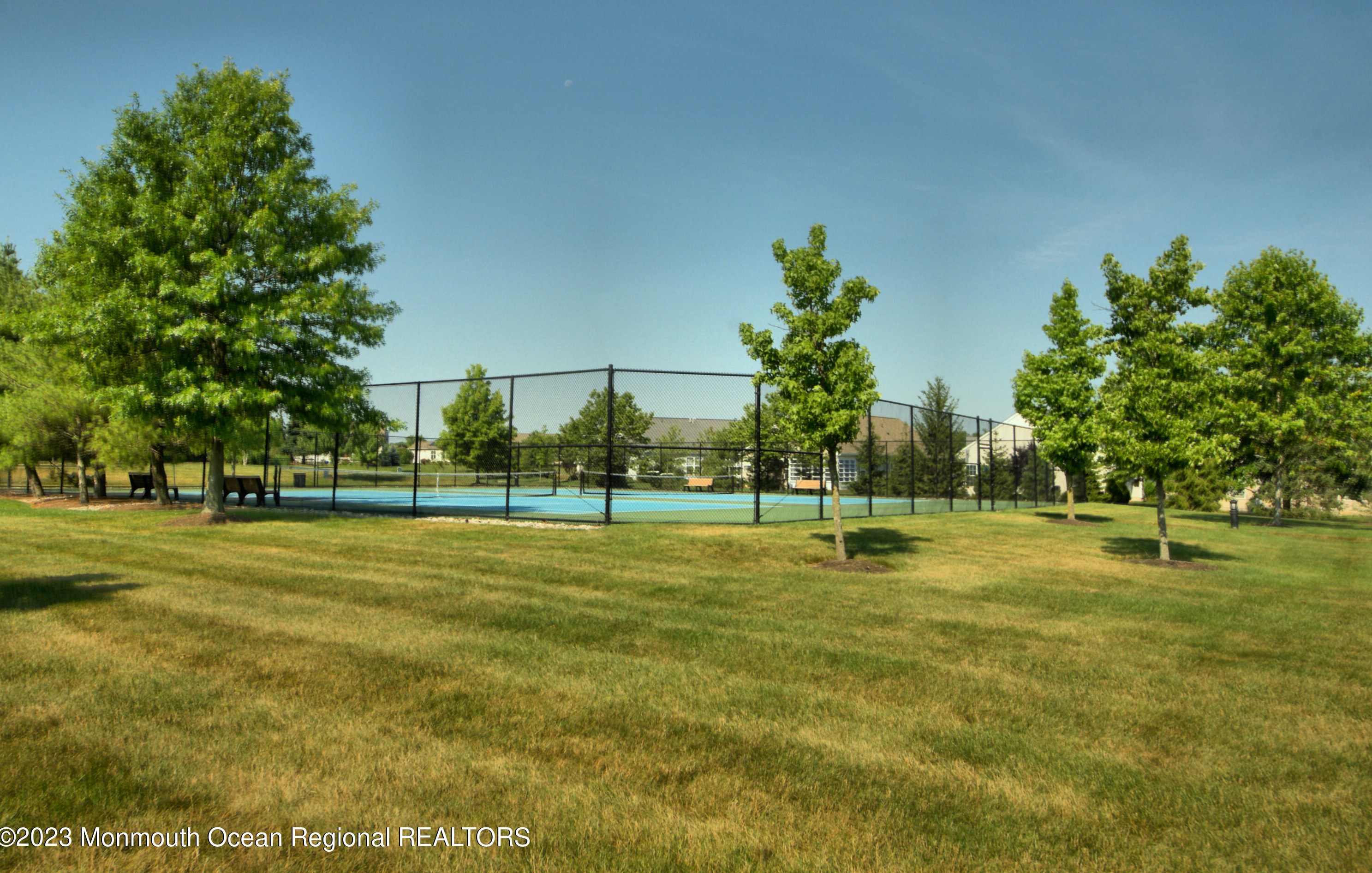 27 Plantation Way, Upper Freehold NJ 08501-1870 exterior