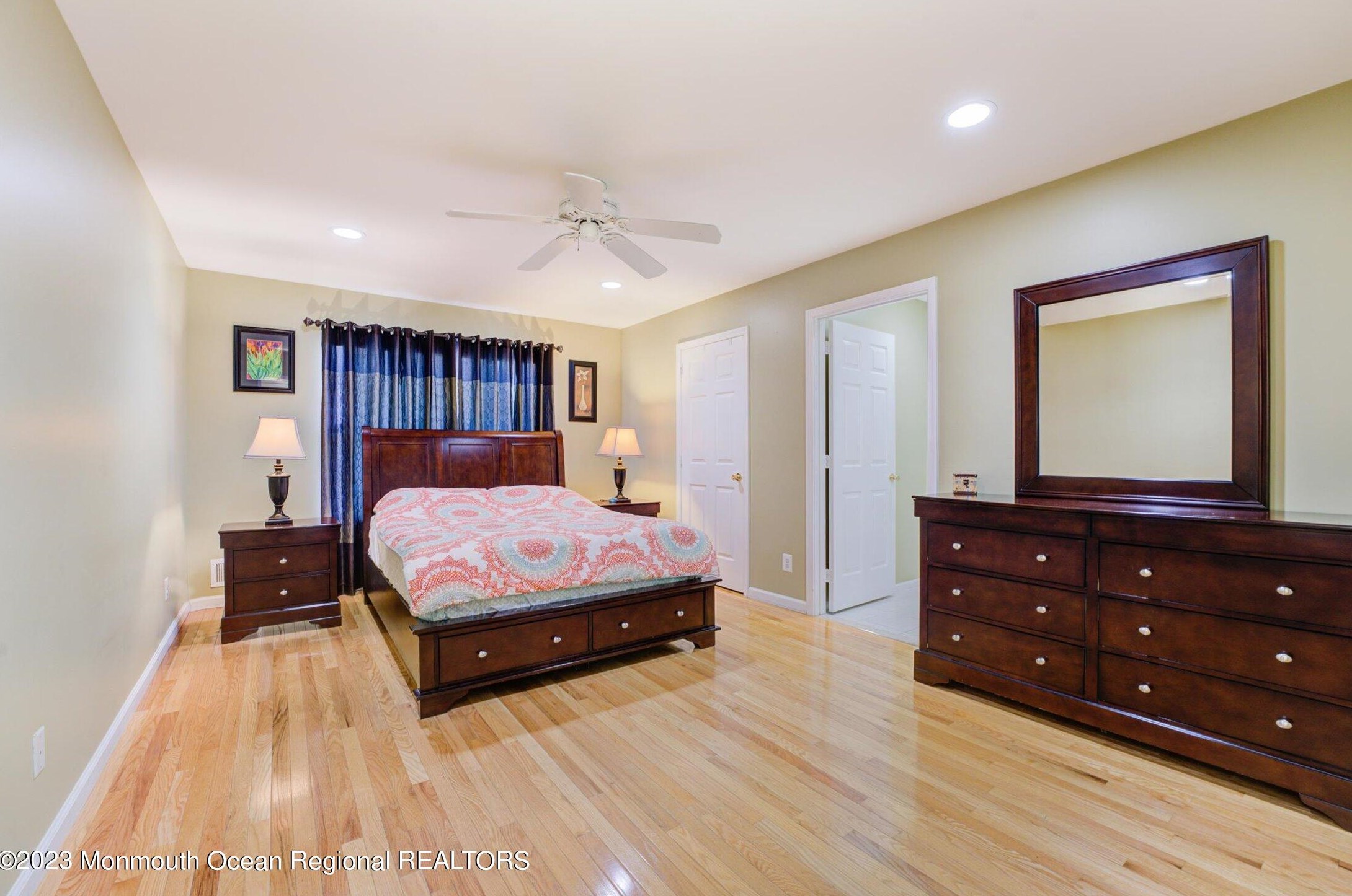 97 Kentucky Way, East Freehold NJ 07728-4653 exterior