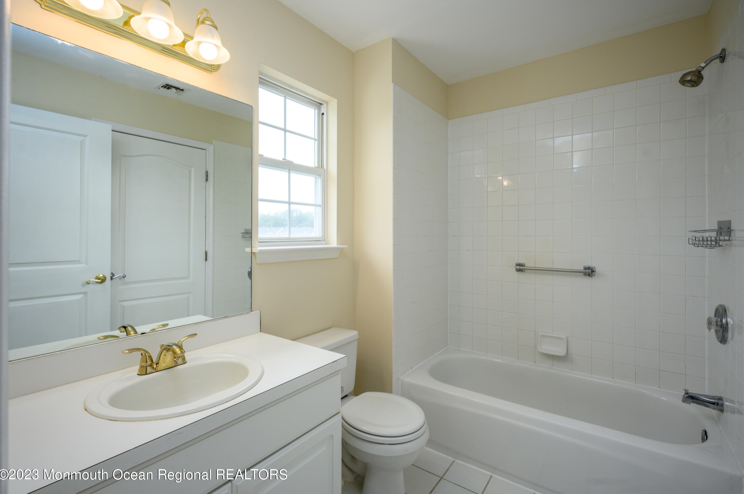 451 Lexington Ave, Wall Township NJ  07753-3780 exterior