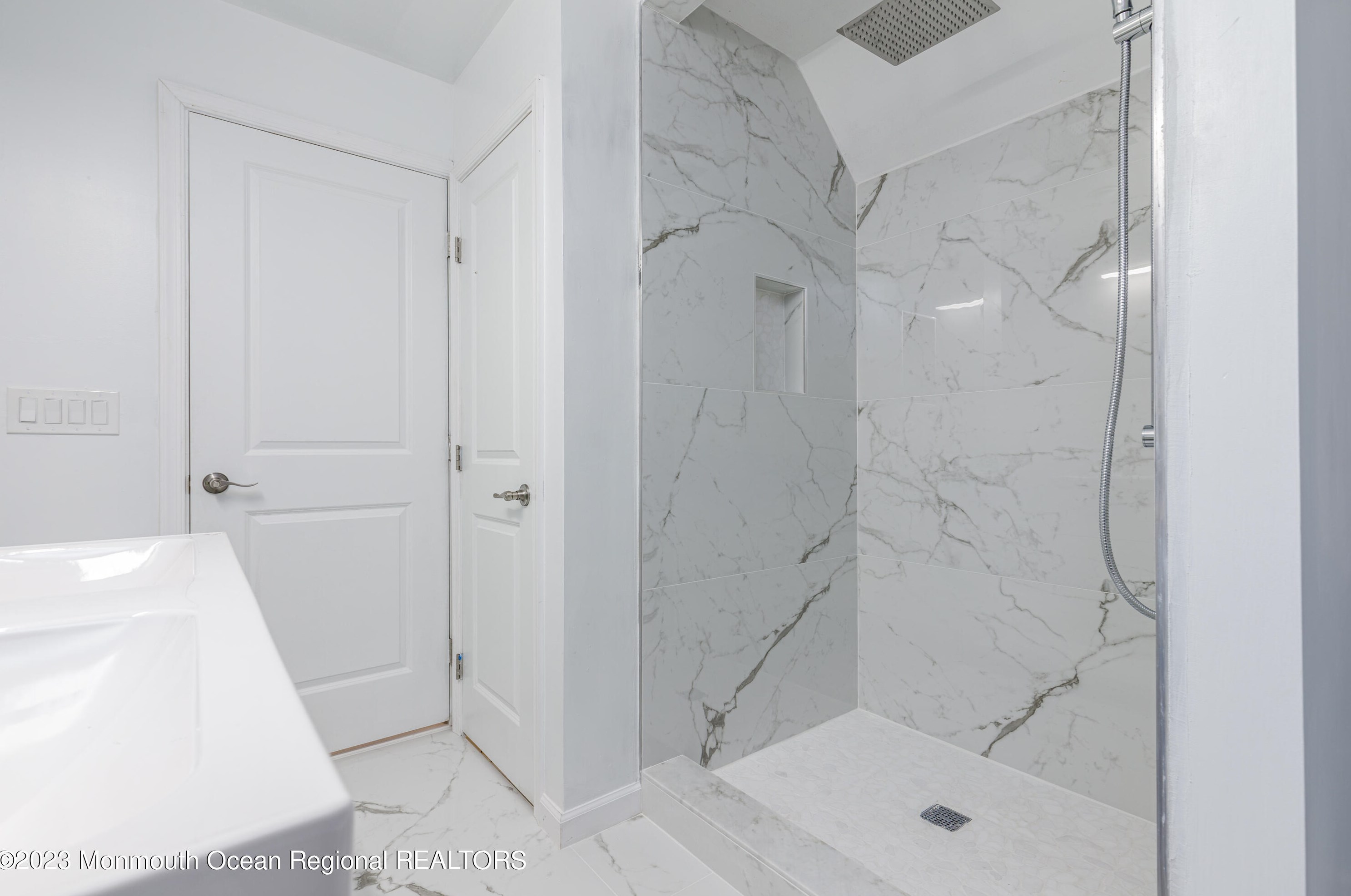 109 Olive St, Wall Township NJ  07753-3424 exterior