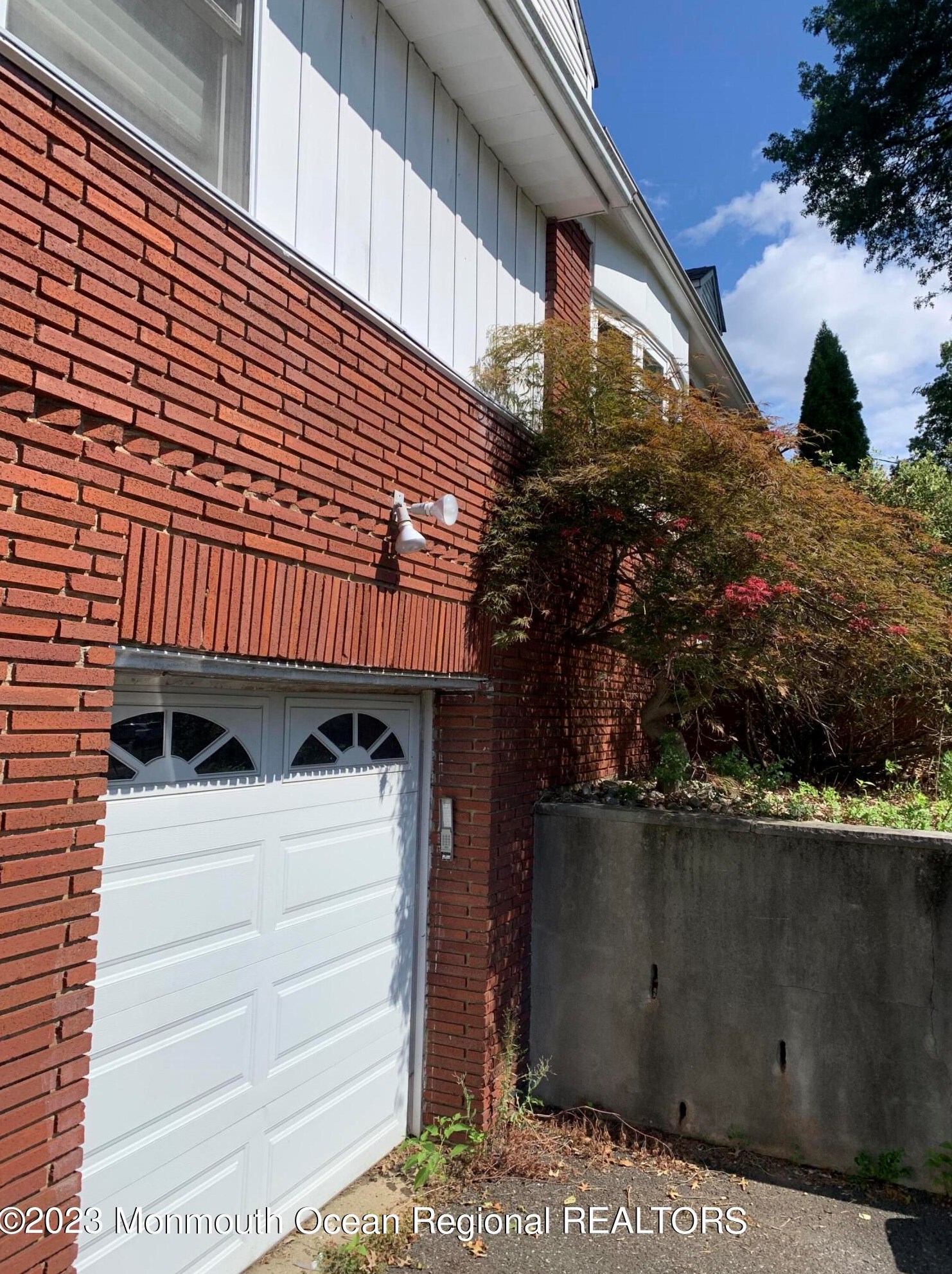 54 Mildred Ter, Clark NJ 07066-2910 exterior