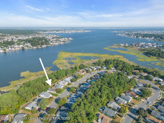 76 Seaview Ave, Bricktown, NJ 08723