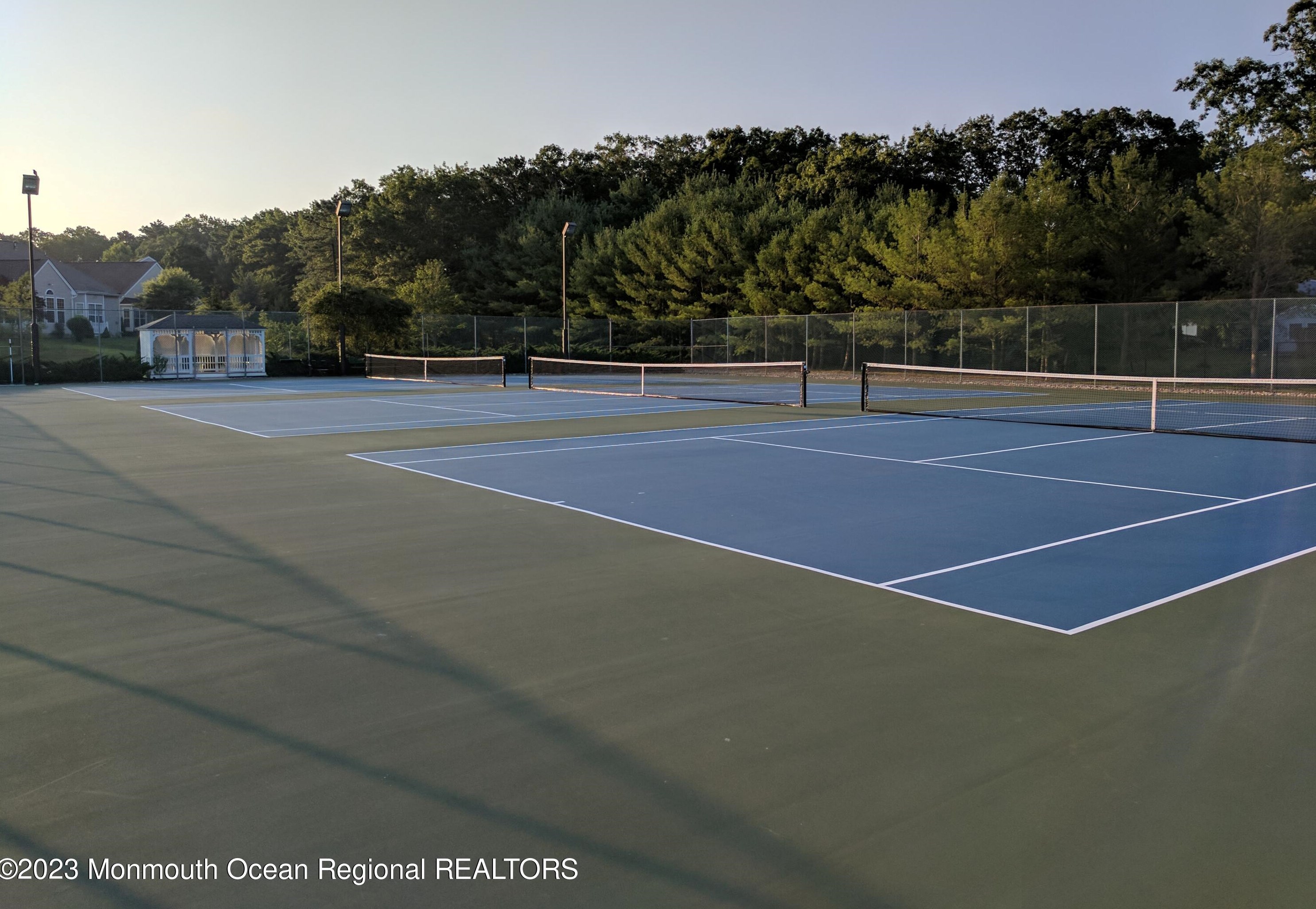 40 Pond Vw Cir, Barnegat Township NJ 08005-5622 exterior