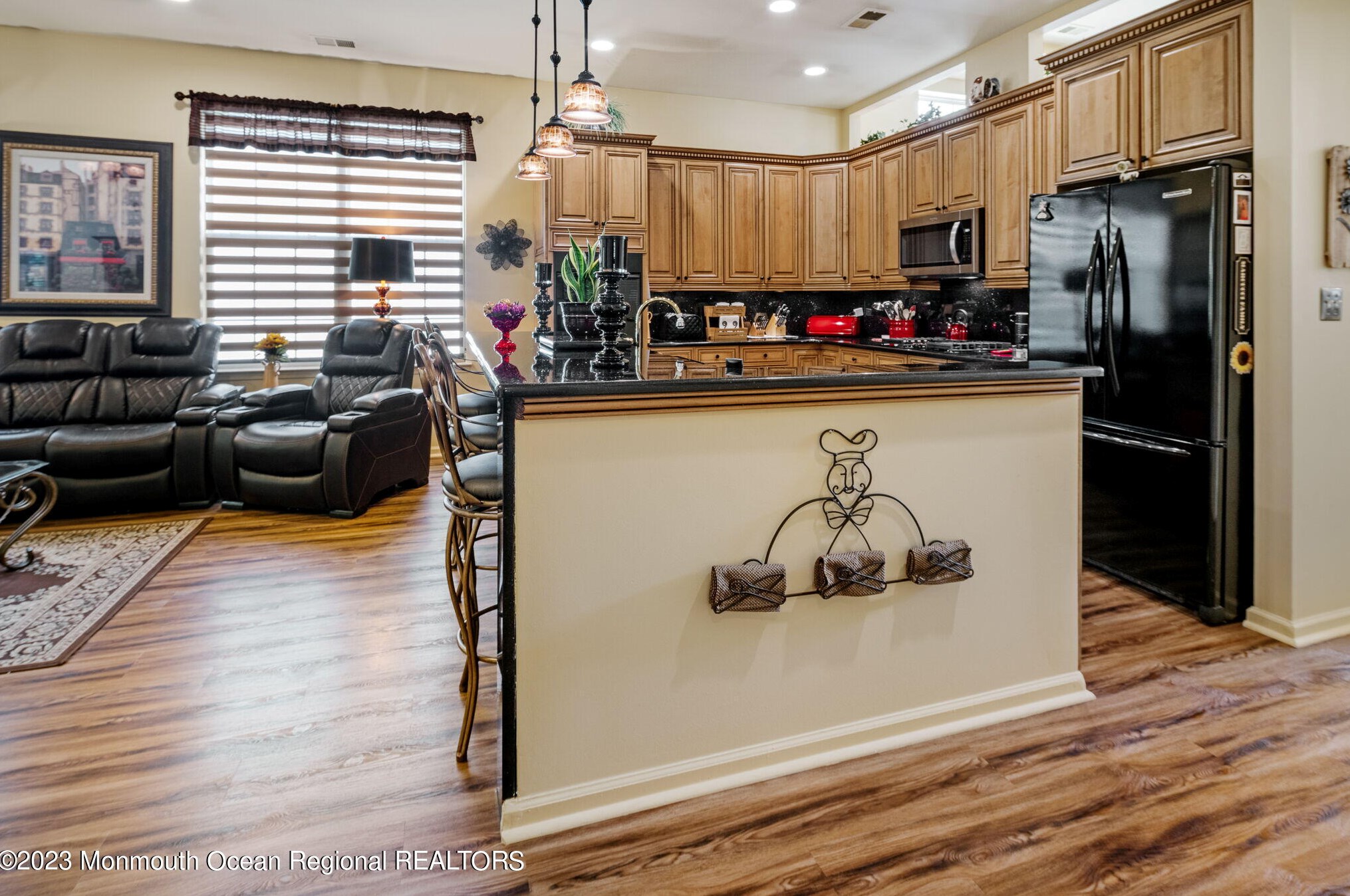 40 Pond Vw Cir, Barnegat Township NJ 08005-5622 exterior