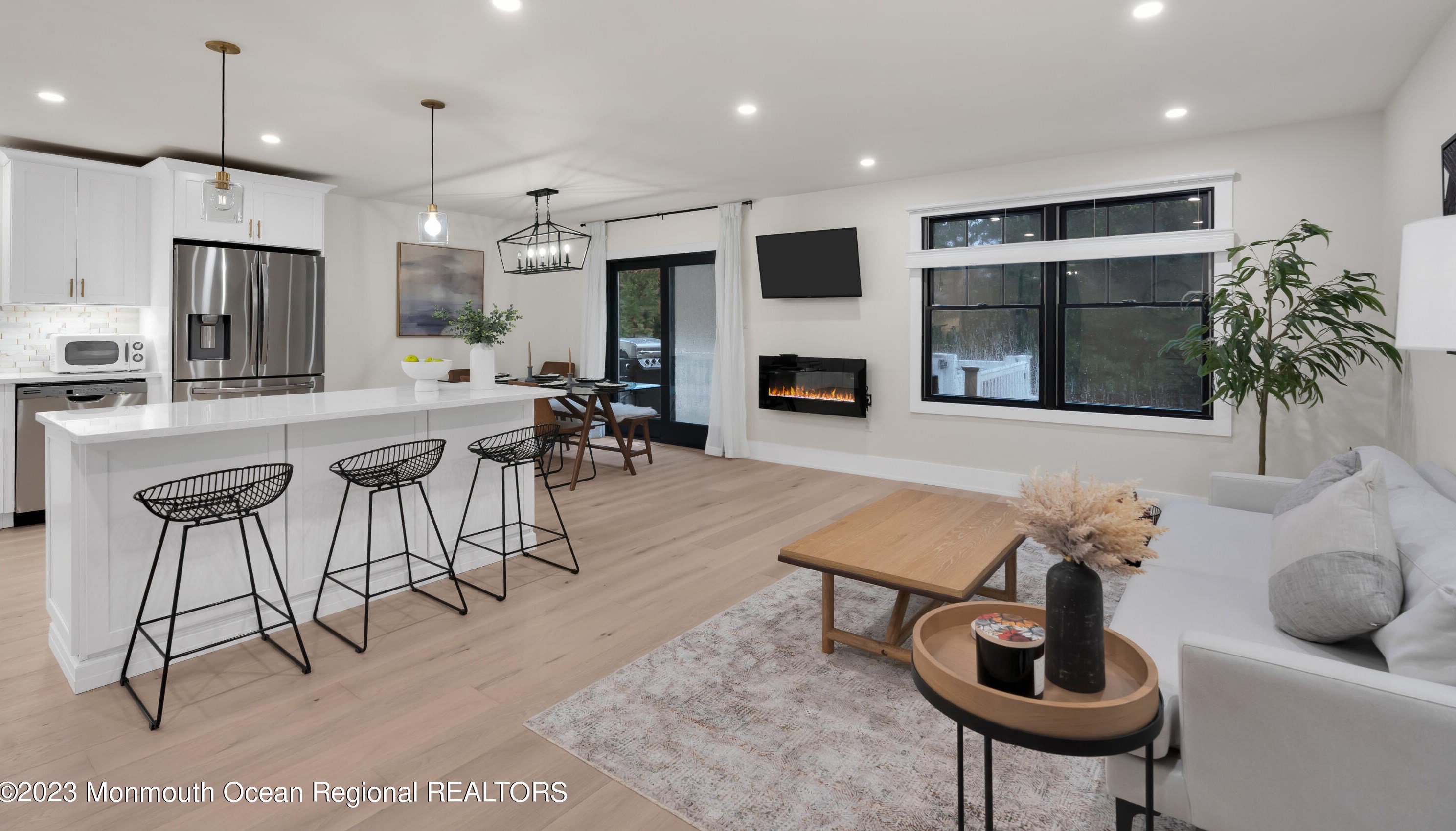 13 James Hollow Ct, Wall Township NJ  07731-1659 exterior