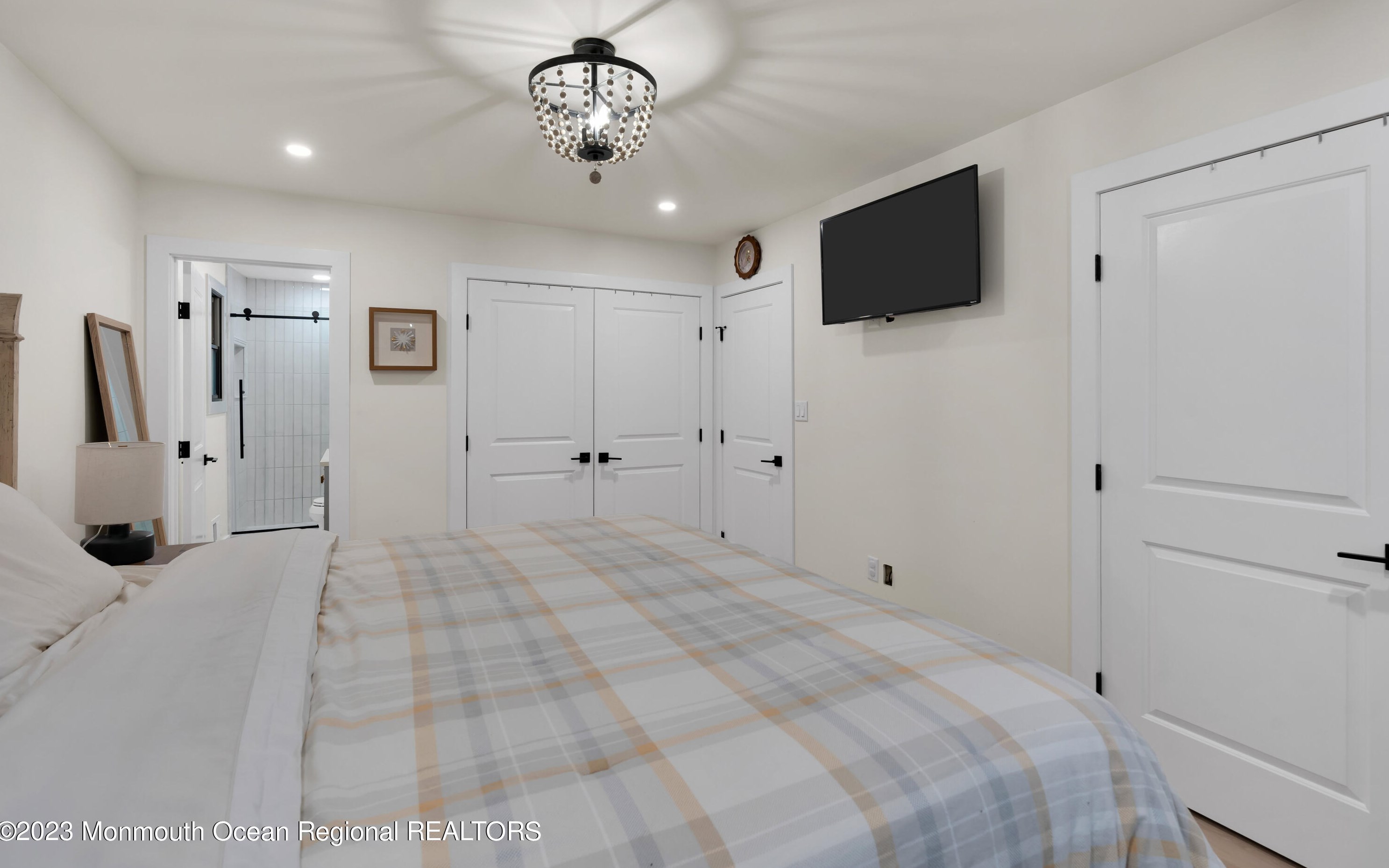 13 James Hollow Ct, Wall Township NJ  07731-1659 exterior