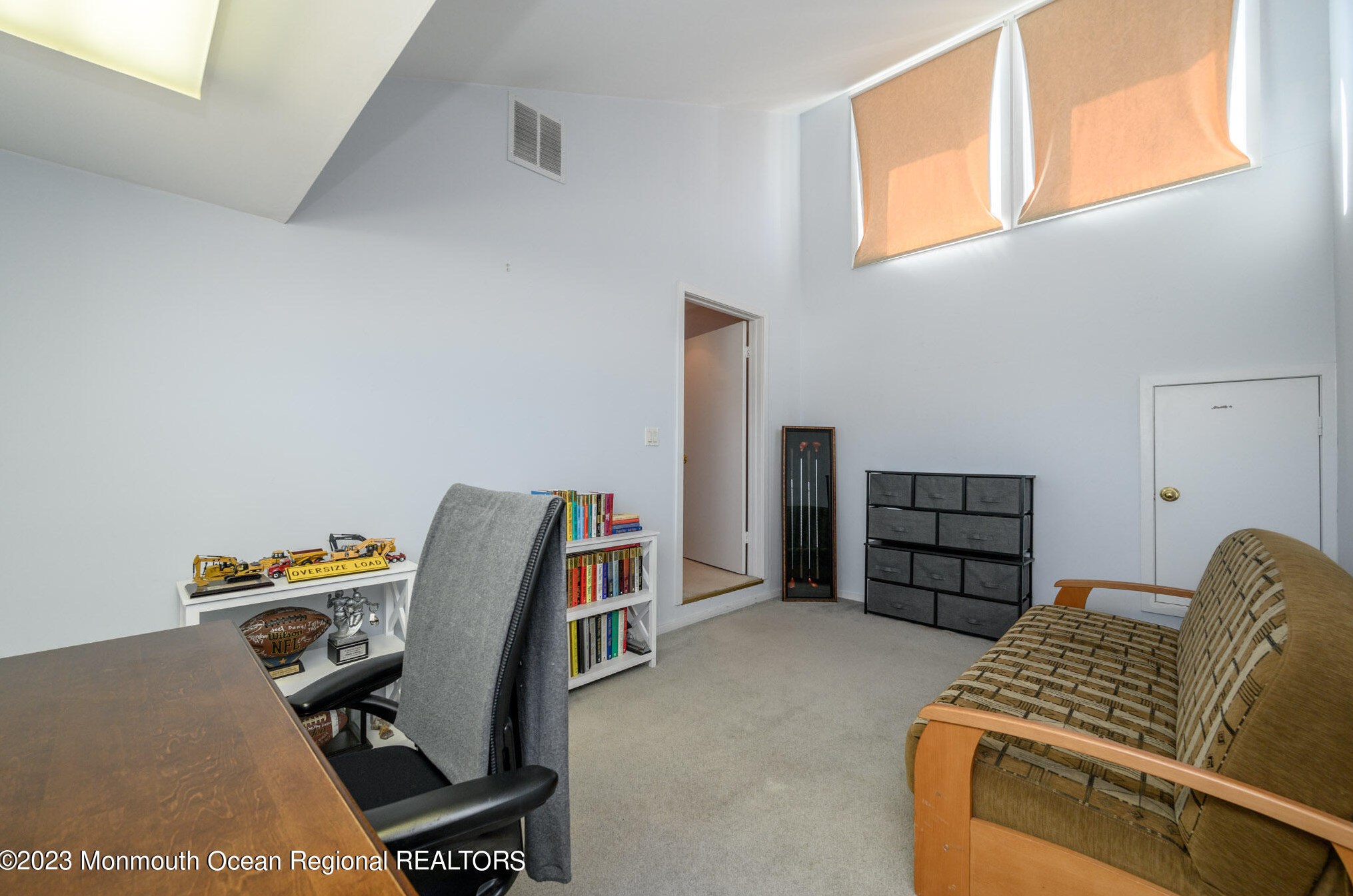 1861 Starboard Ct, Toms River NJ  08753-3122 exterior