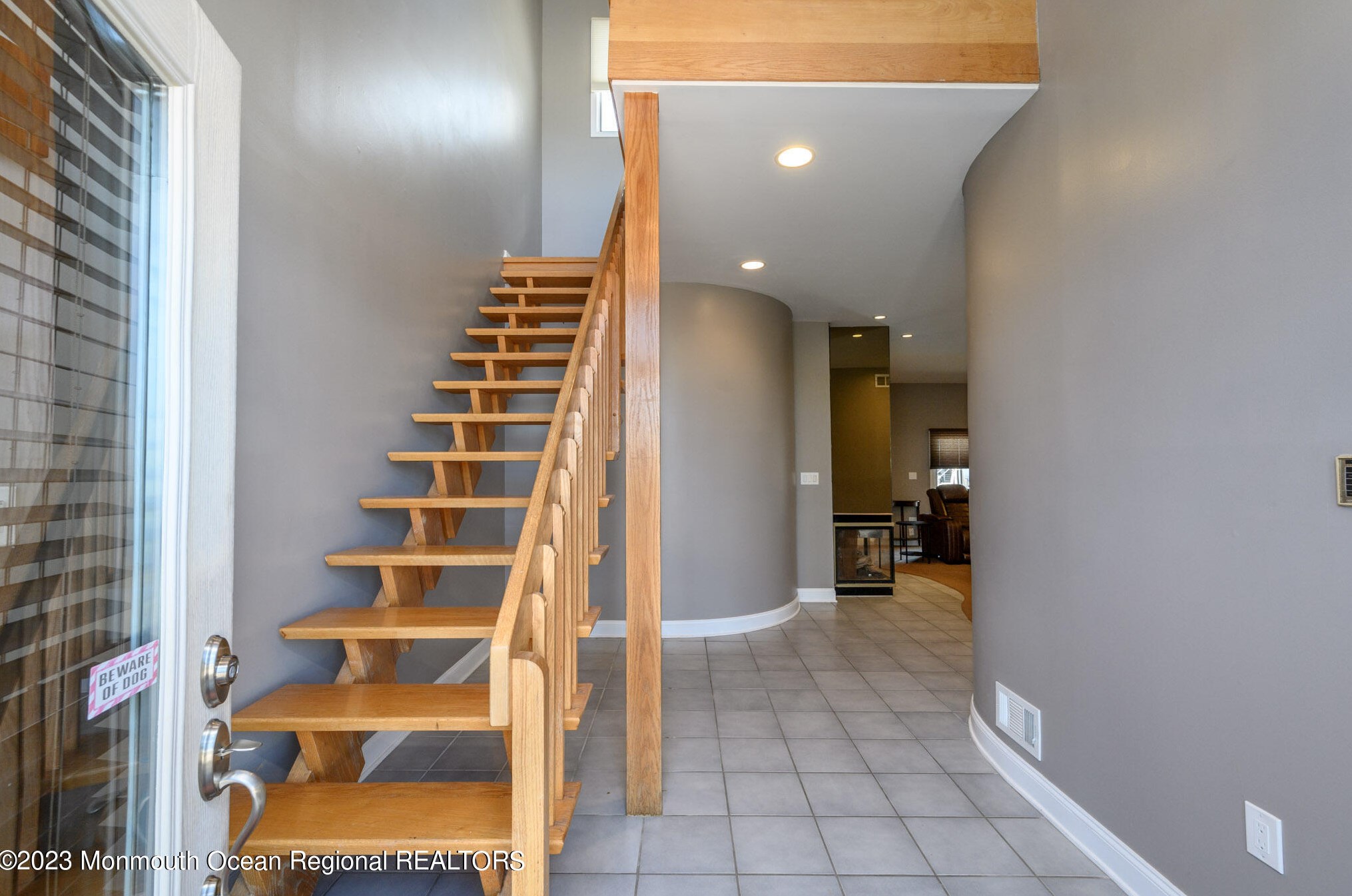 1861 Starboard Ct, Toms River NJ  08753-3122 exterior