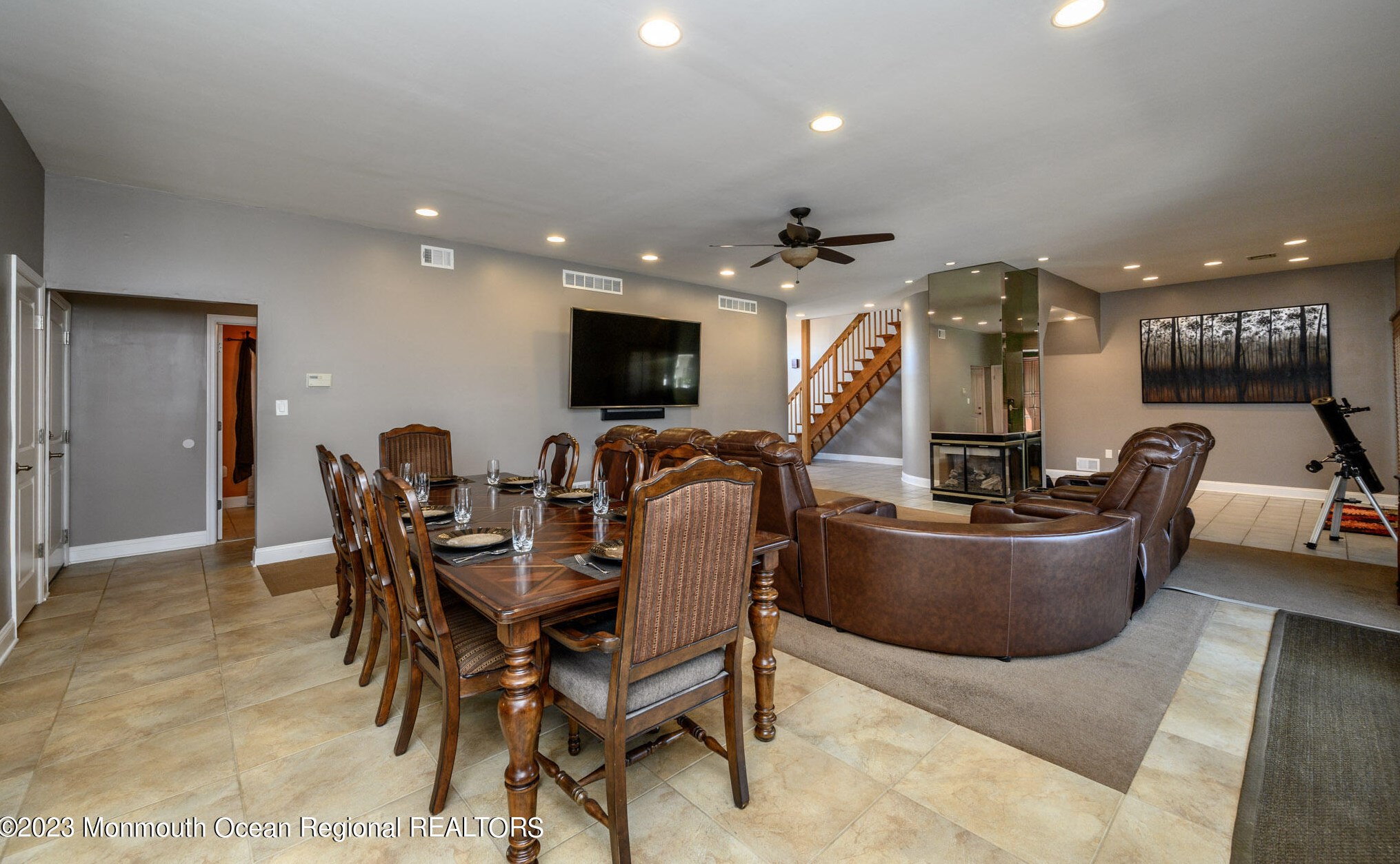 1861 Starboard Ct, Toms River NJ  08753-3122 exterior