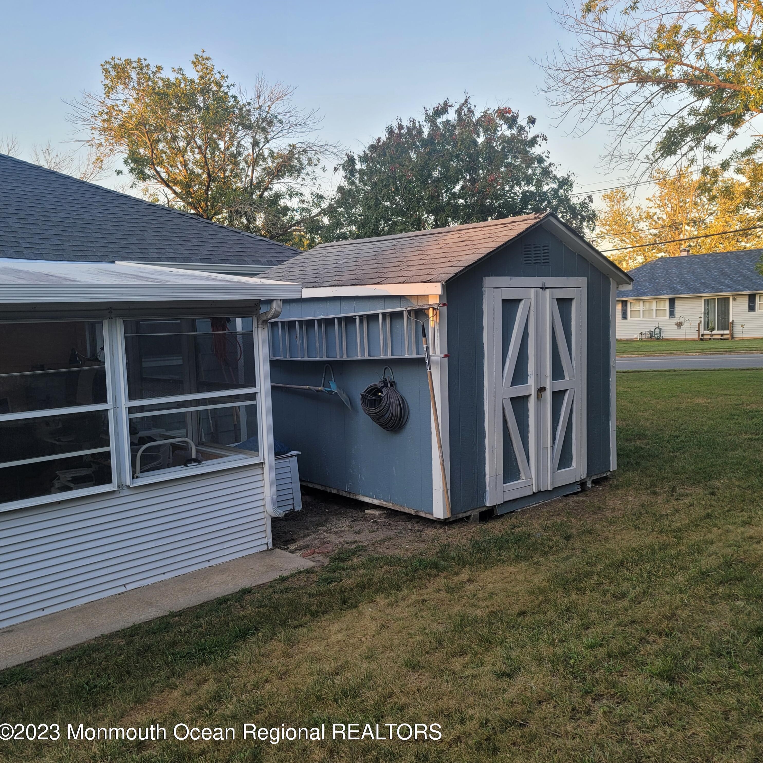 1897 Hovsons Blvd, Toms River NJ  08753-1516 exterior