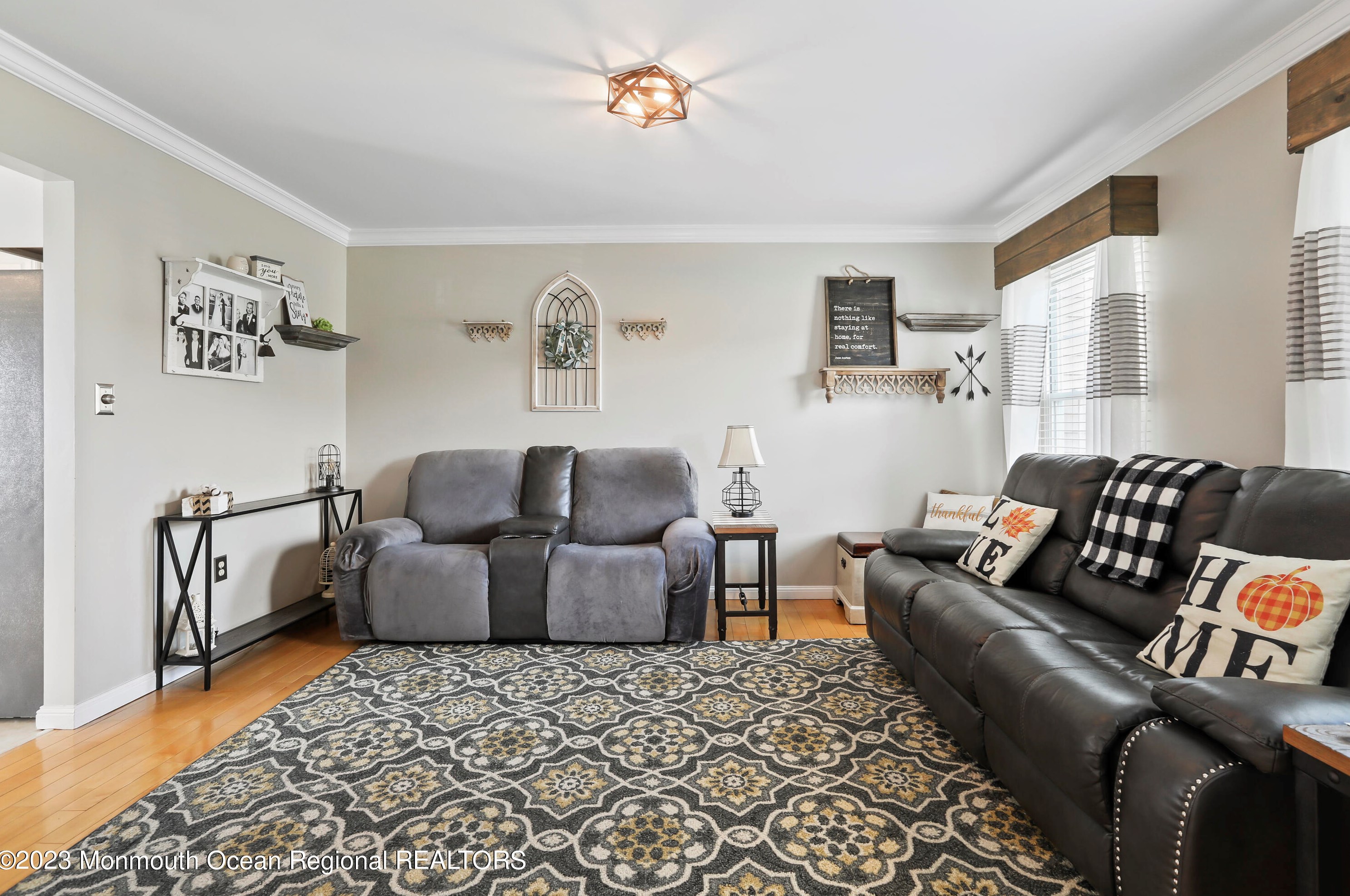 19 Melissa Ln, Wall Township NJ  07731-2371 exterior