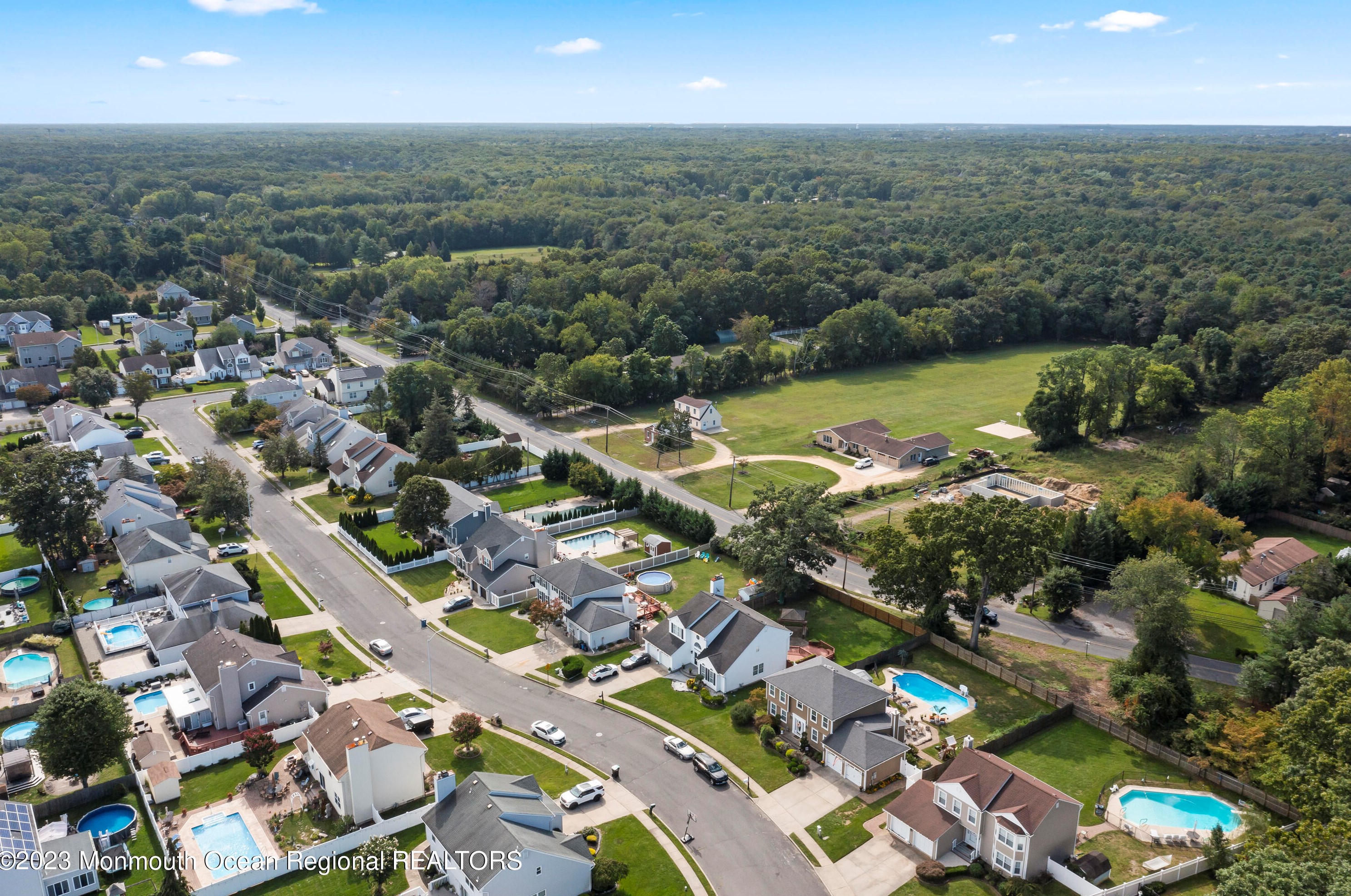 19 Melissa Ln, Wall Township NJ  07731-2371 exterior