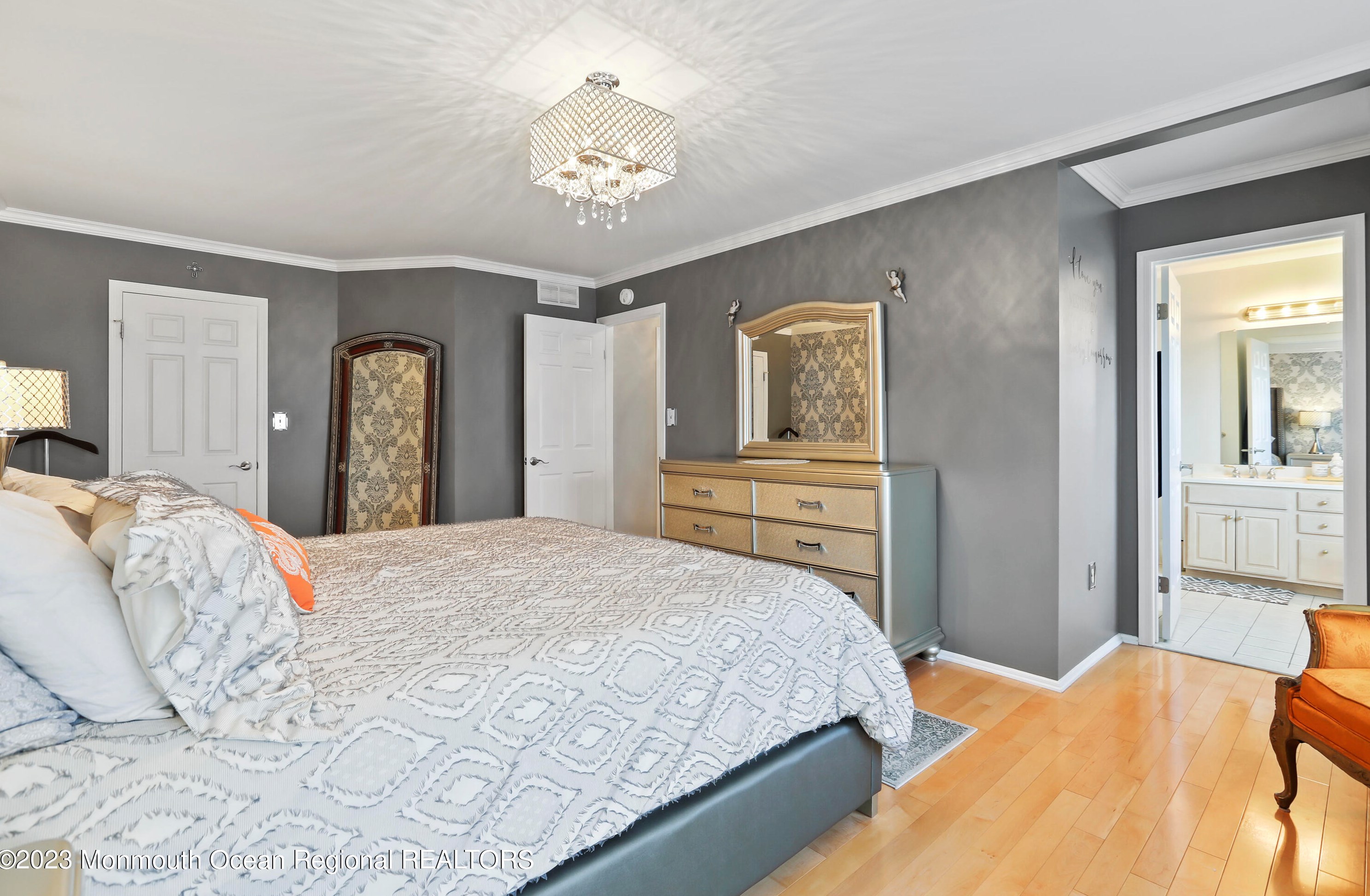 19 Melissa Ln, Wall Township NJ  07731-2371 exterior