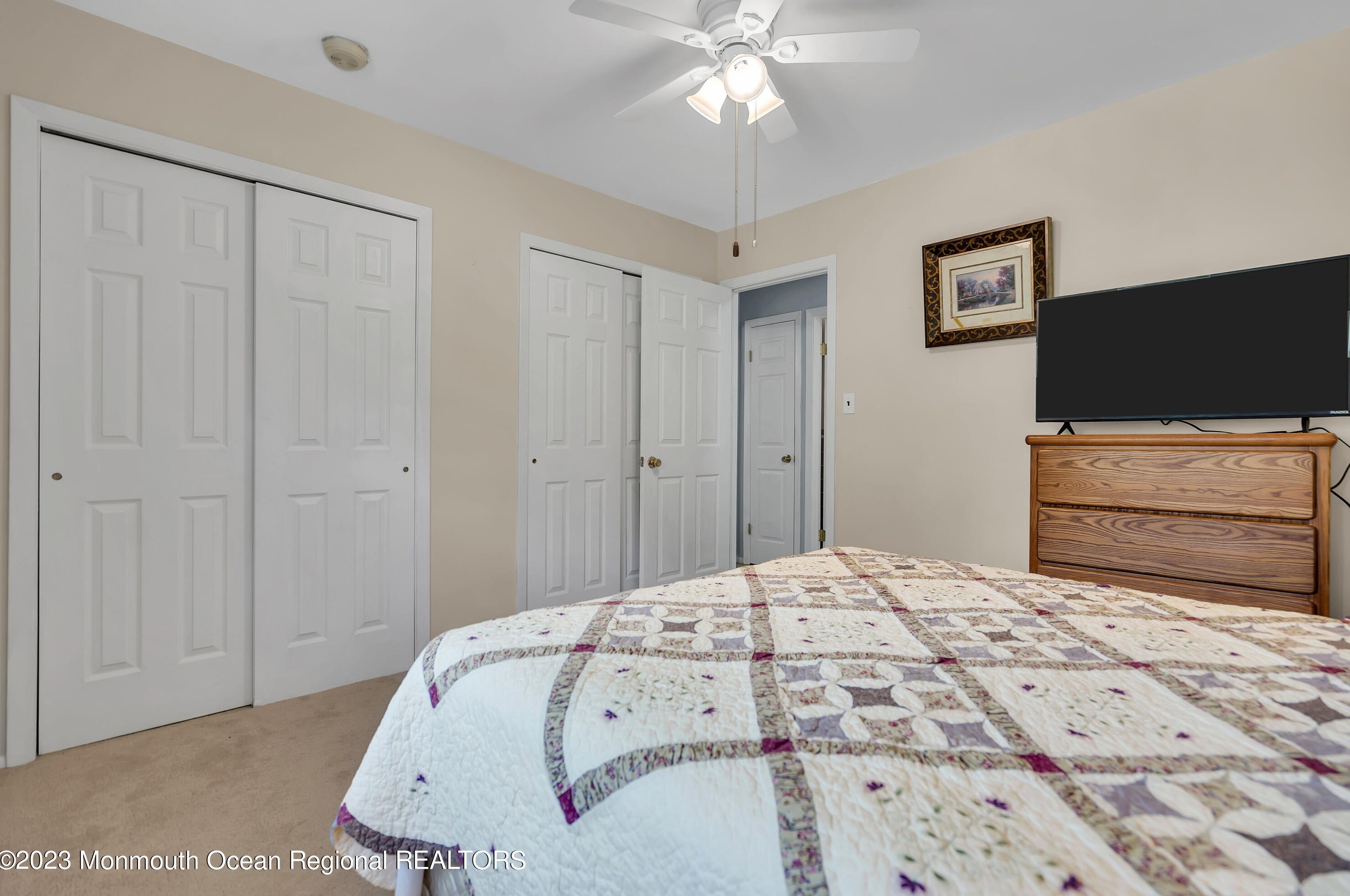 182 Ft De France Ave, Toms River NJ  08757-4434 exterior
