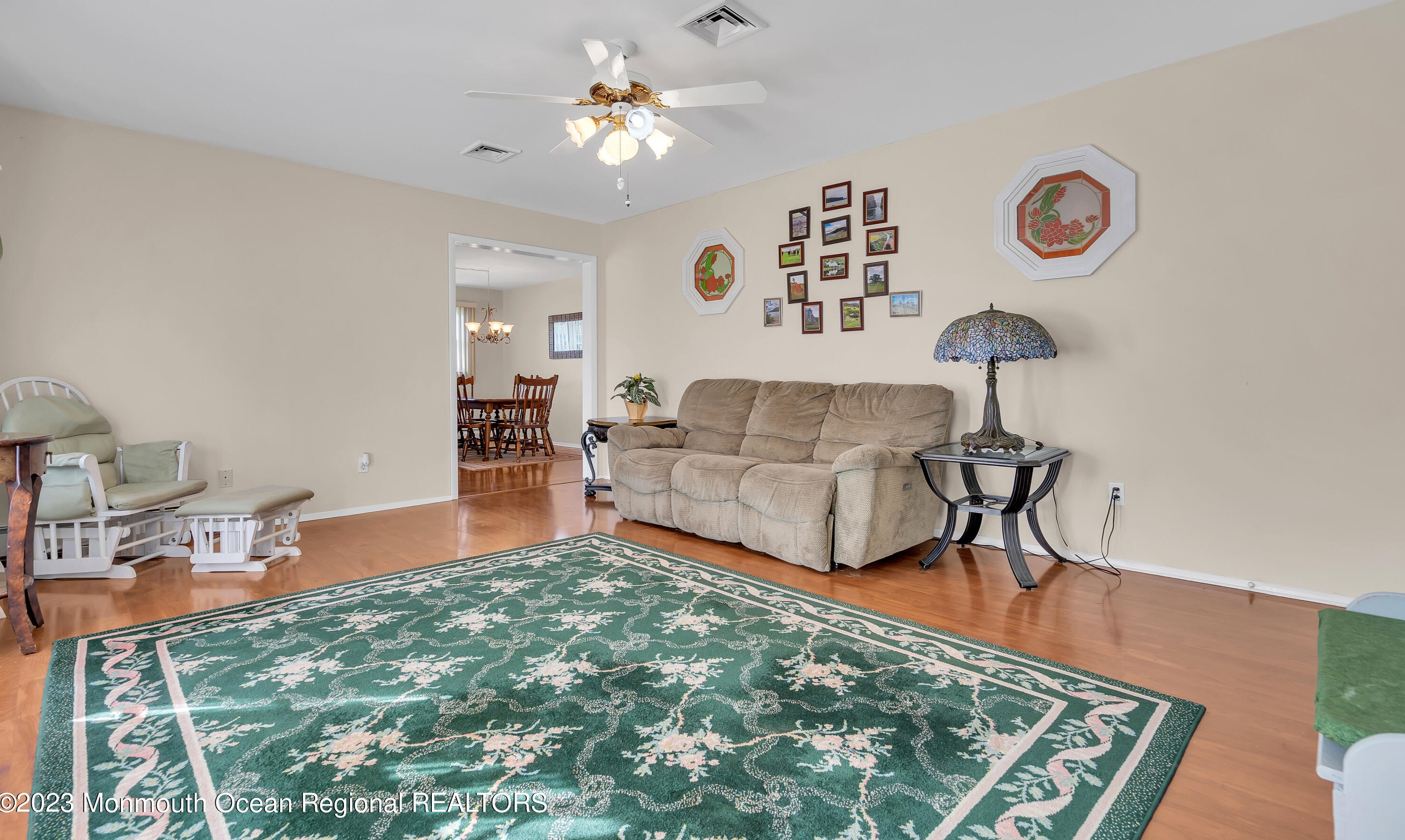 182 Ft De France Ave, Toms River NJ  08757-4434 exterior
