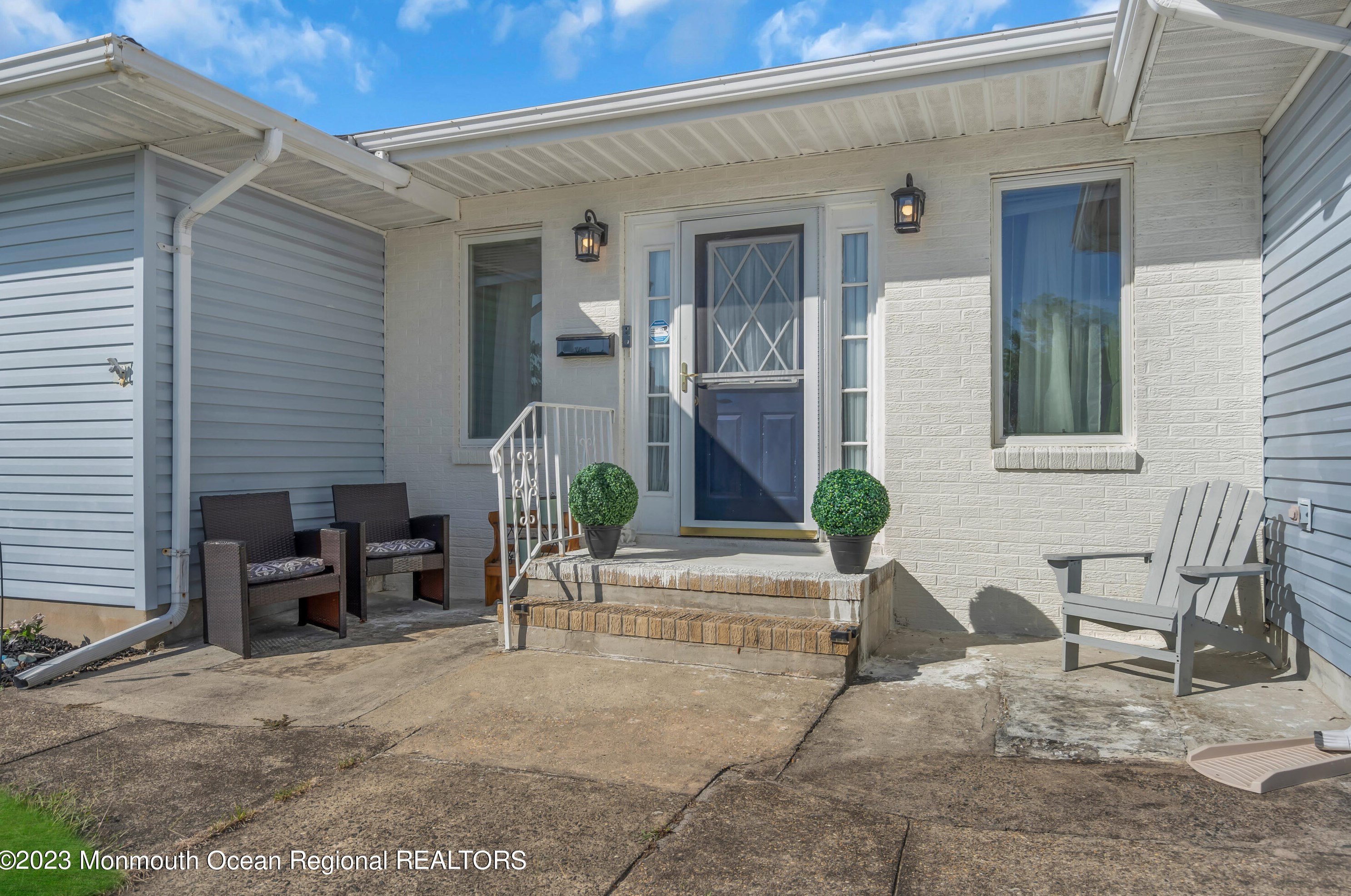 182 Ft De France Ave, Toms River NJ  08757-4434 exterior