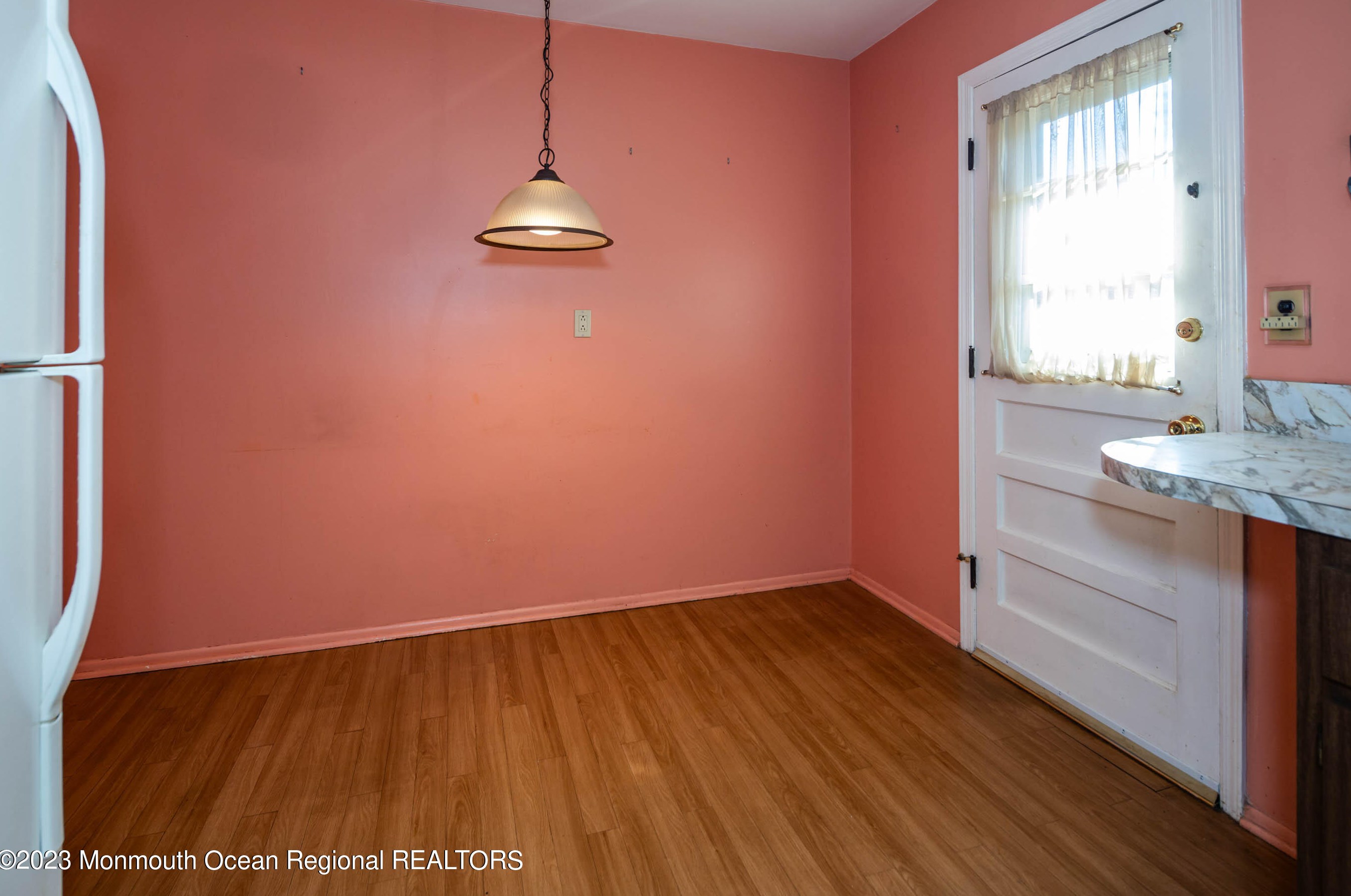 8 Deborah Pl, Oakhurst NJ 07755-1231 exterior