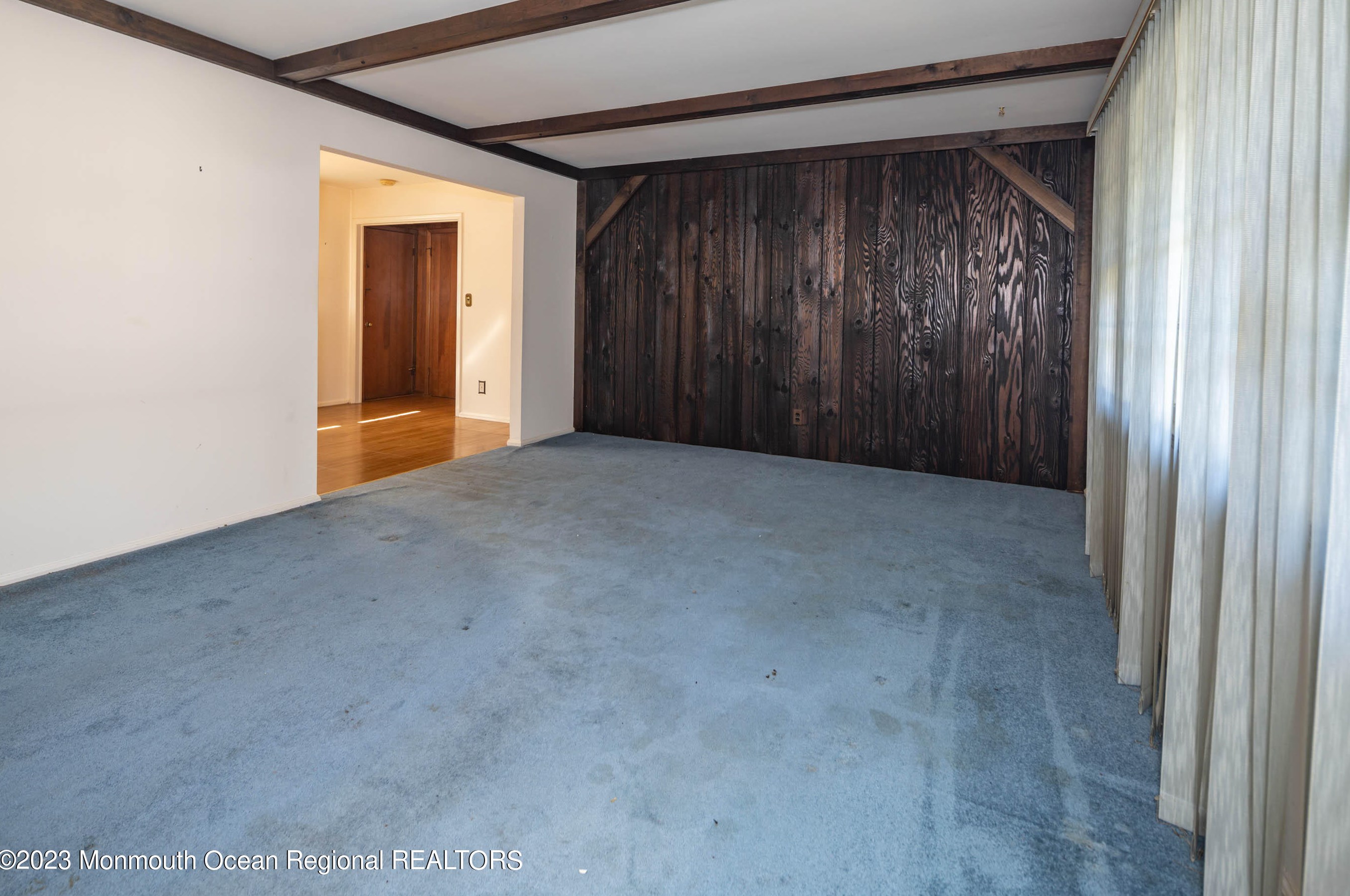 8 Deborah Pl, Oakhurst NJ 07755-1231 exterior