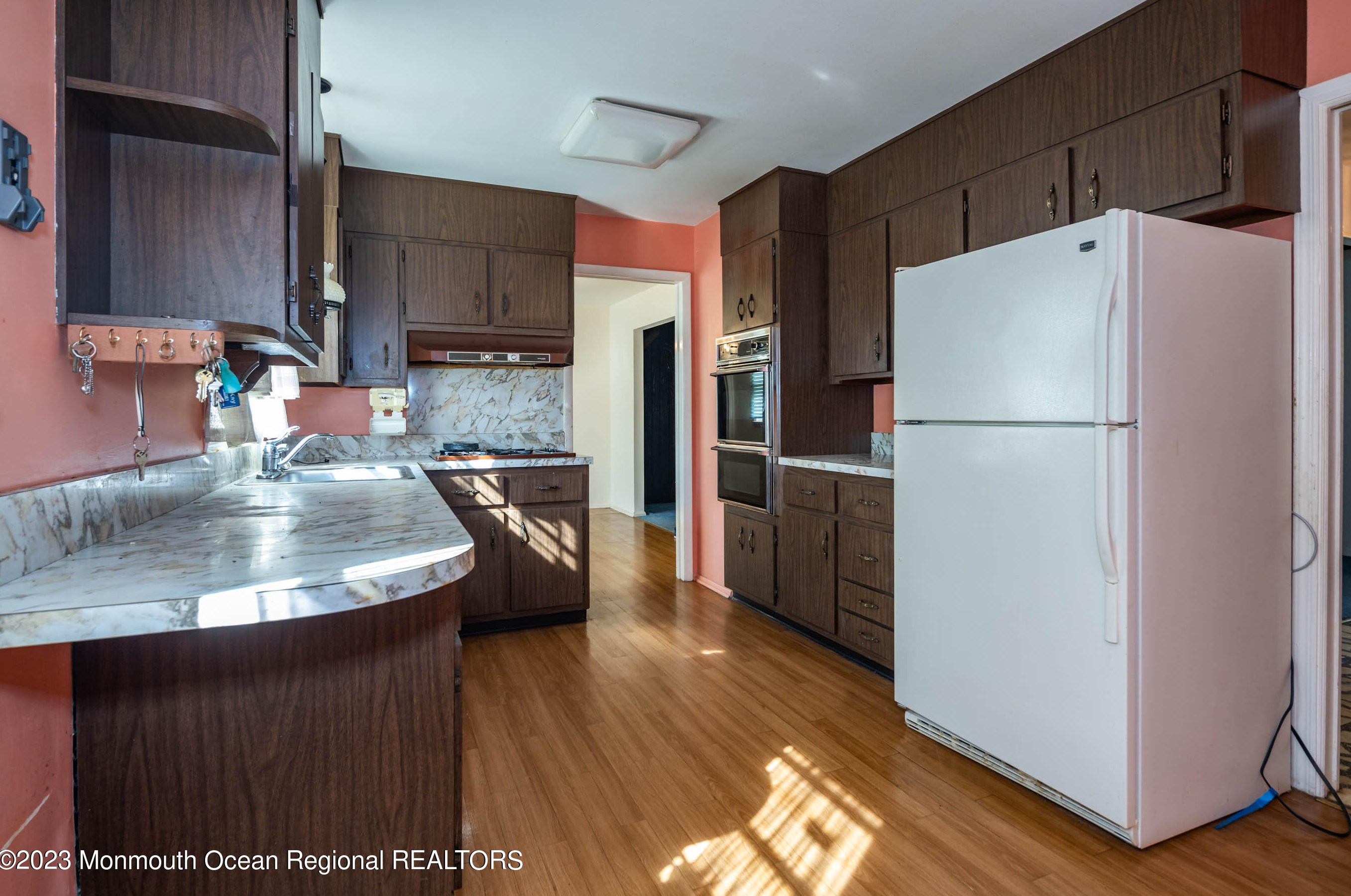 8 Deborah Pl, Oakhurst NJ 07755-1231 exterior