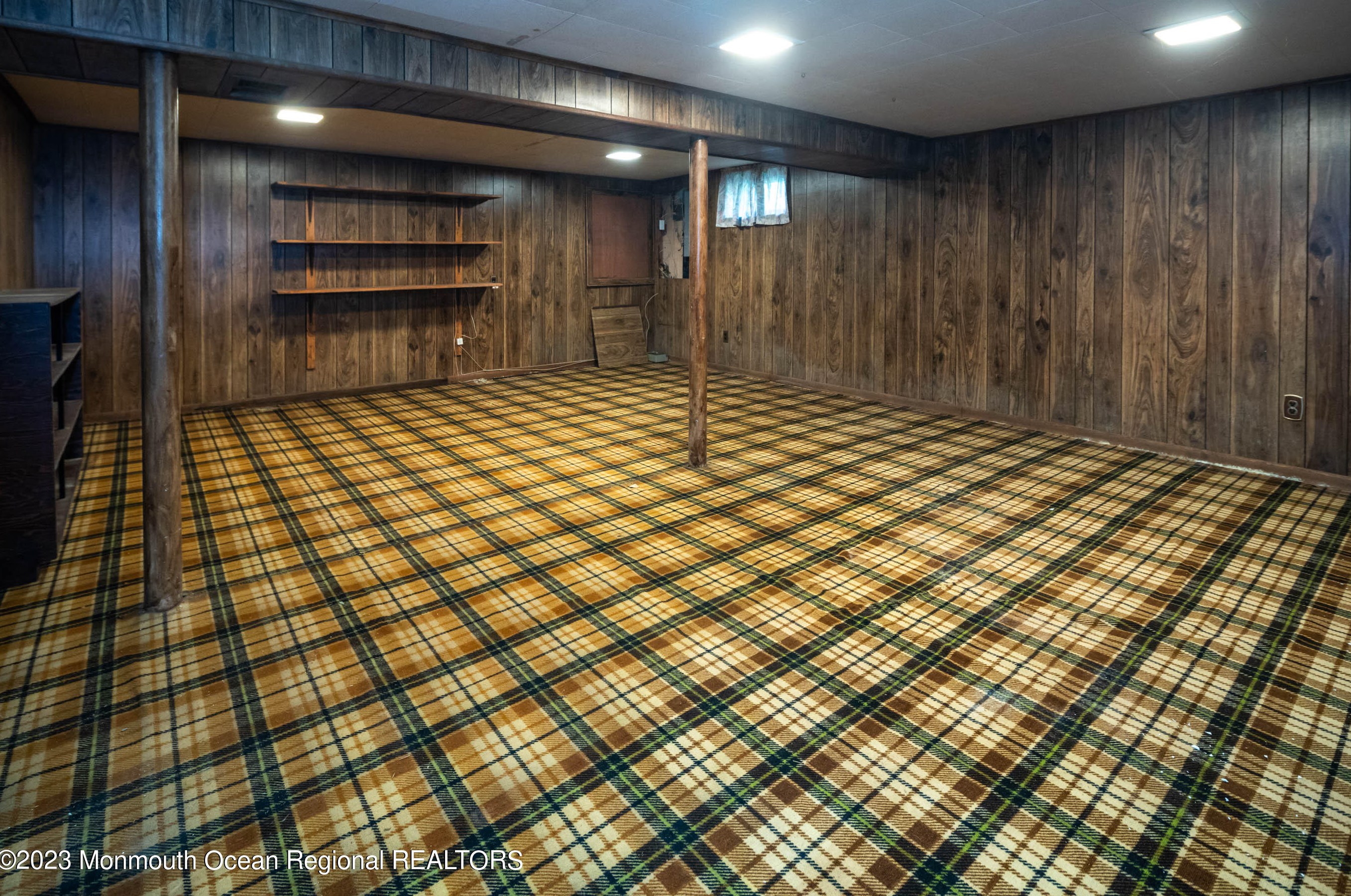 8 Deborah Pl, Oakhurst NJ 07755-1231 exterior