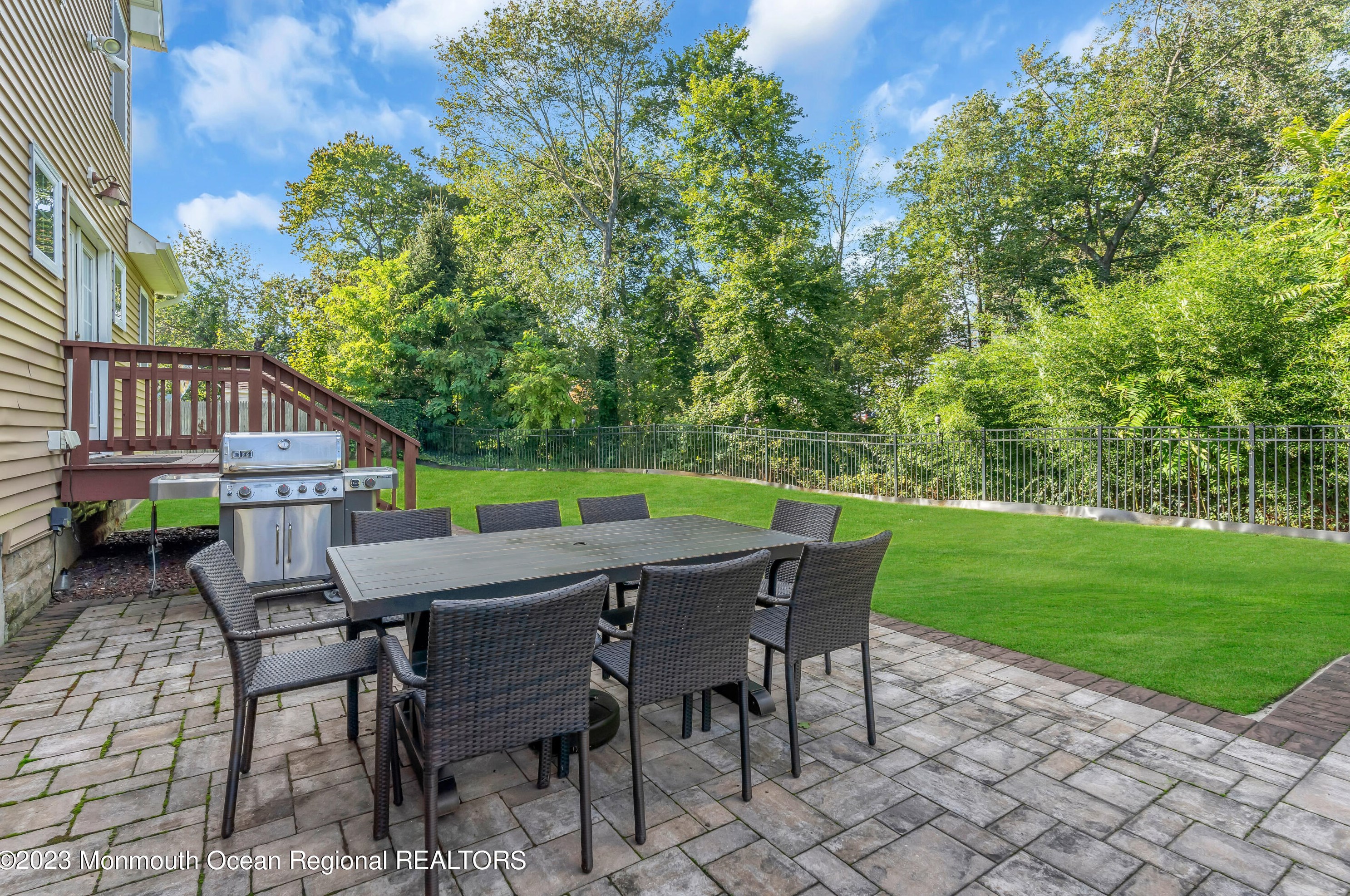 127 Washington Ave, Matawan NJ 07747-2921 exterior