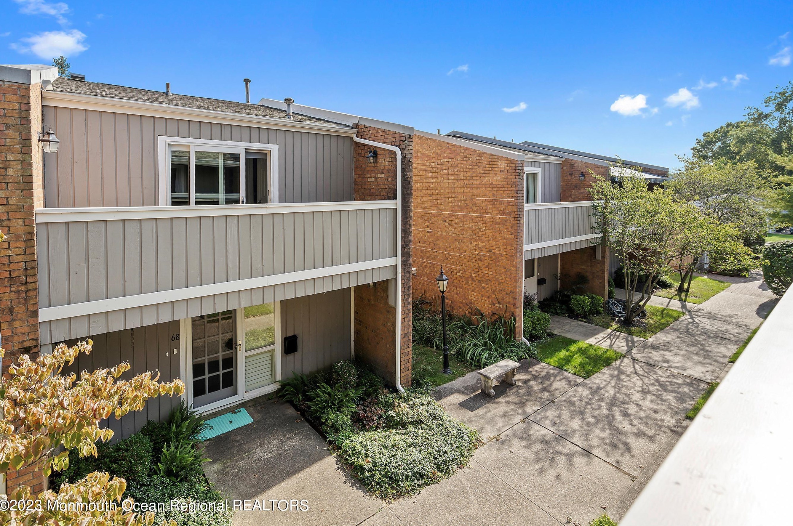 74 Linden Ct, Wall Township NJ  07762-2155 exterior