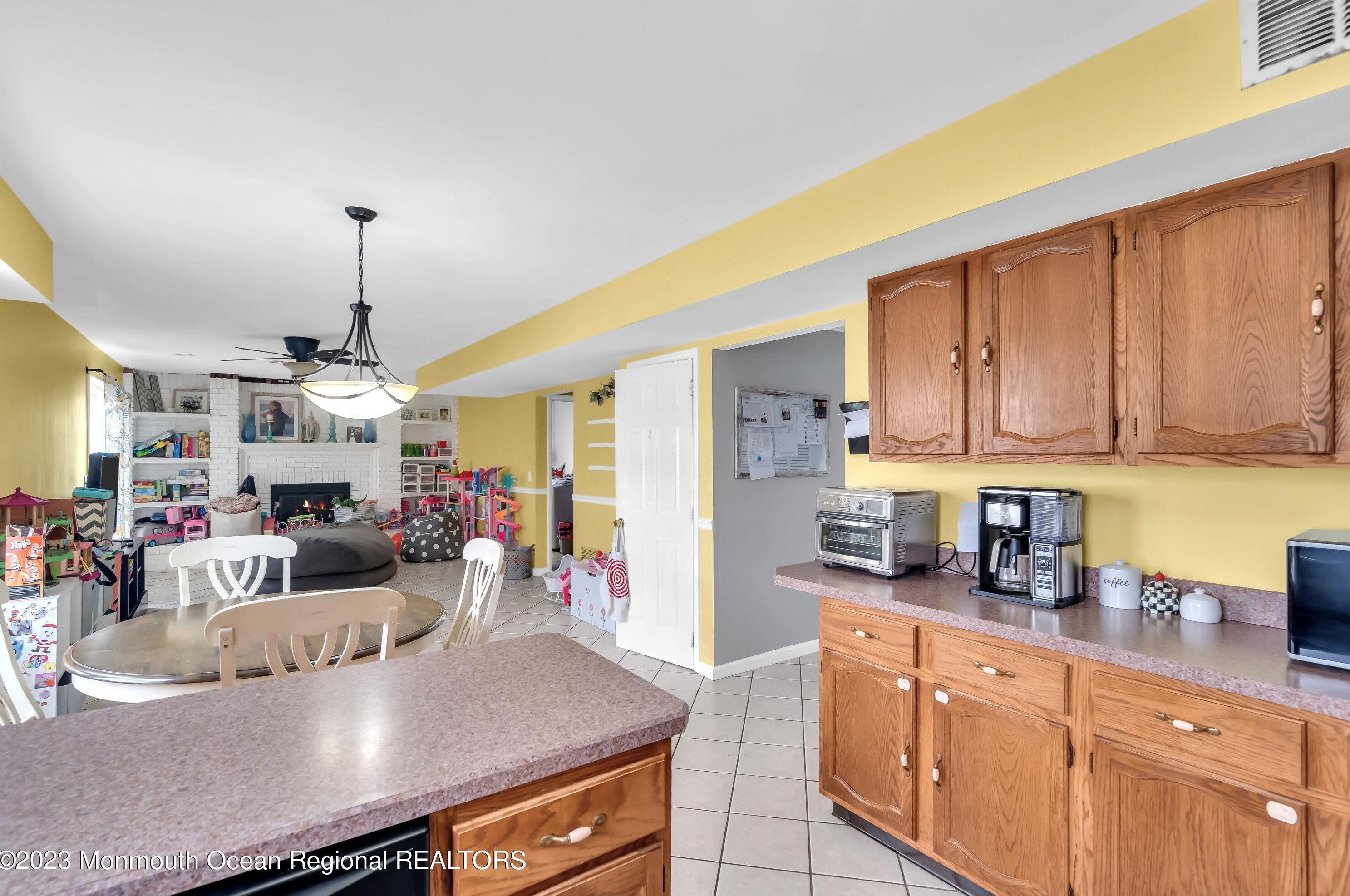 11 Juniper Pl, Wall Township NJ  07731-2630 exterior