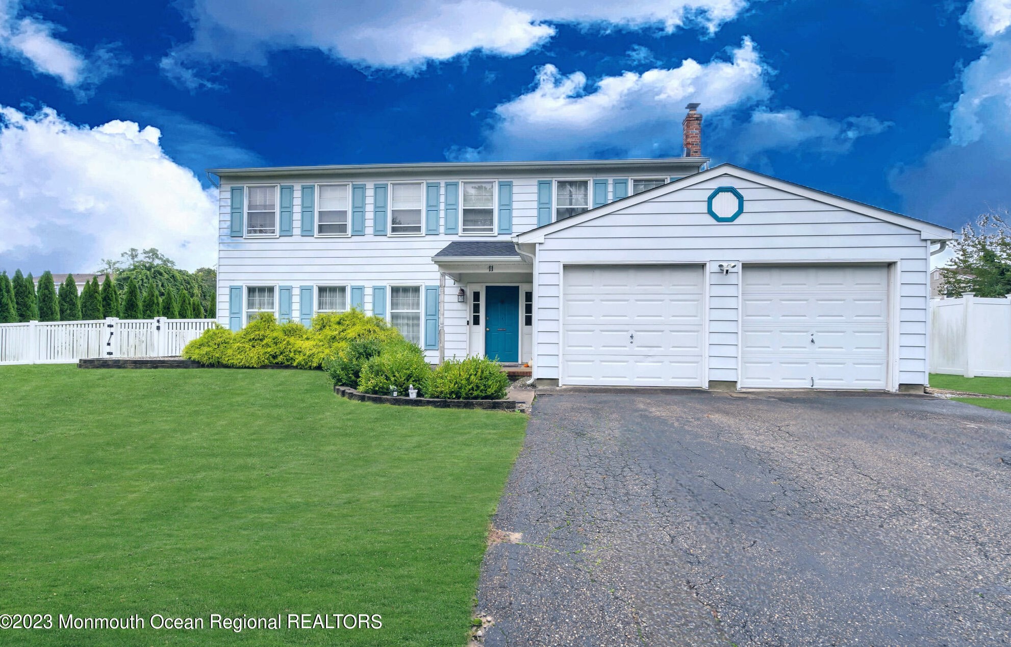 11 Juniper Pl, Wall Township NJ  07731-2630 exterior