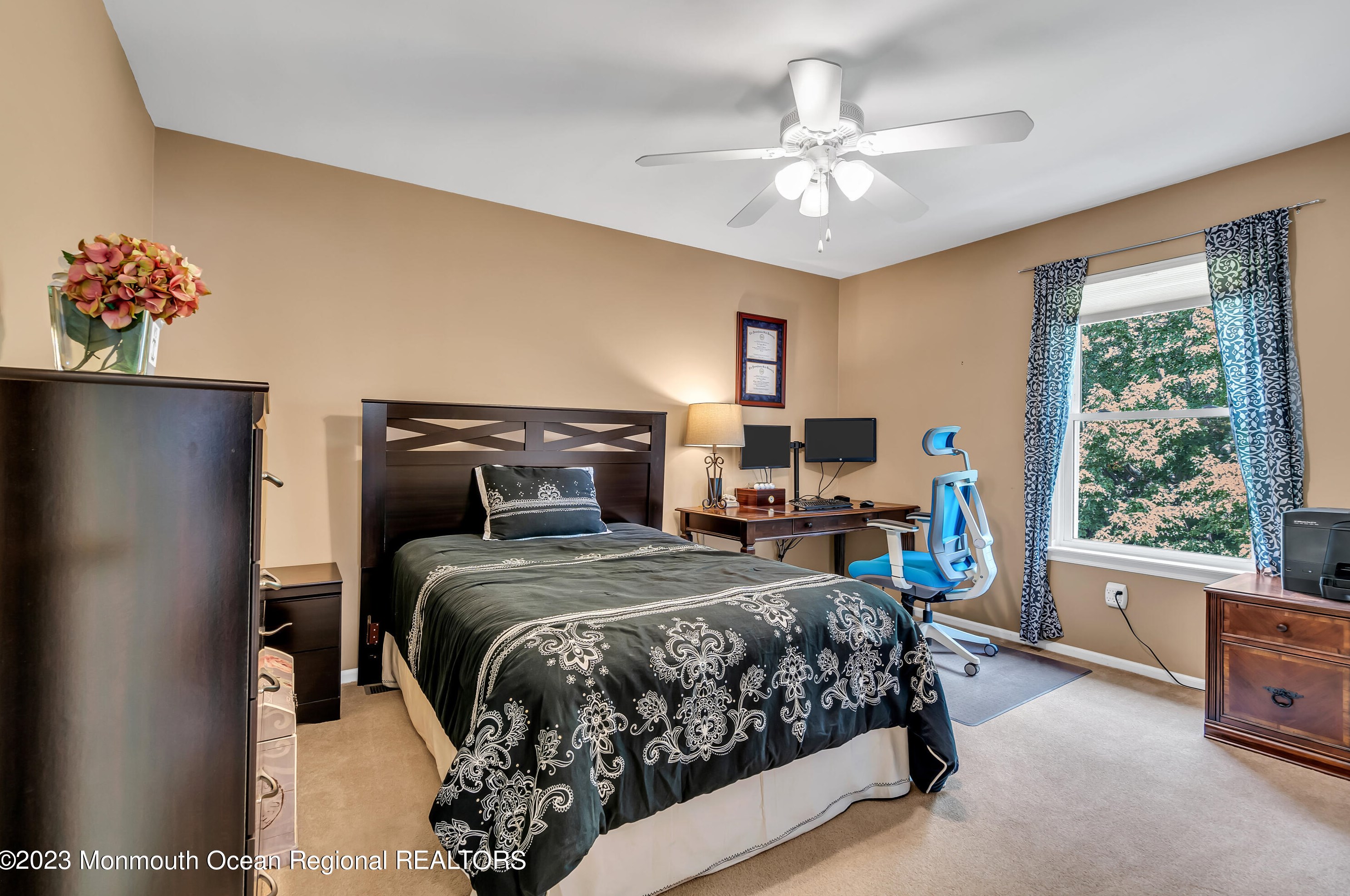 6 Winchester Dr, Wall Township NJ exterior