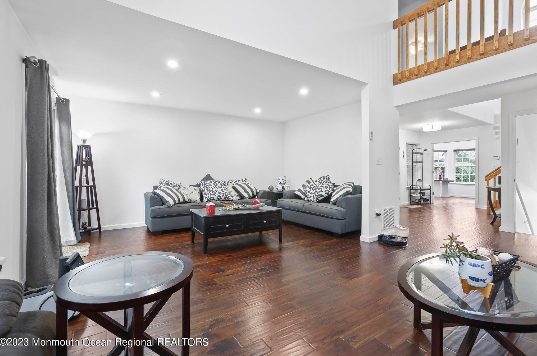 1 Fairway Blvd, Monroe Twp NJ  08831-2709 exterior